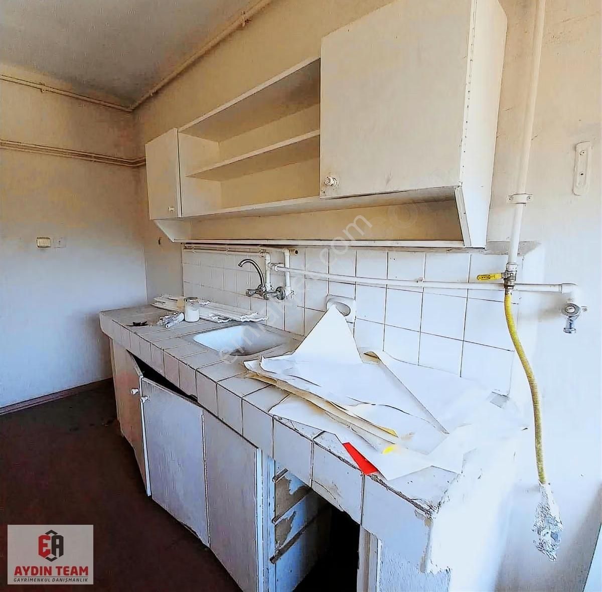 Eyüp De 4 Kat Site İçi 2+1 90 M 2 Daire - Görsel 4