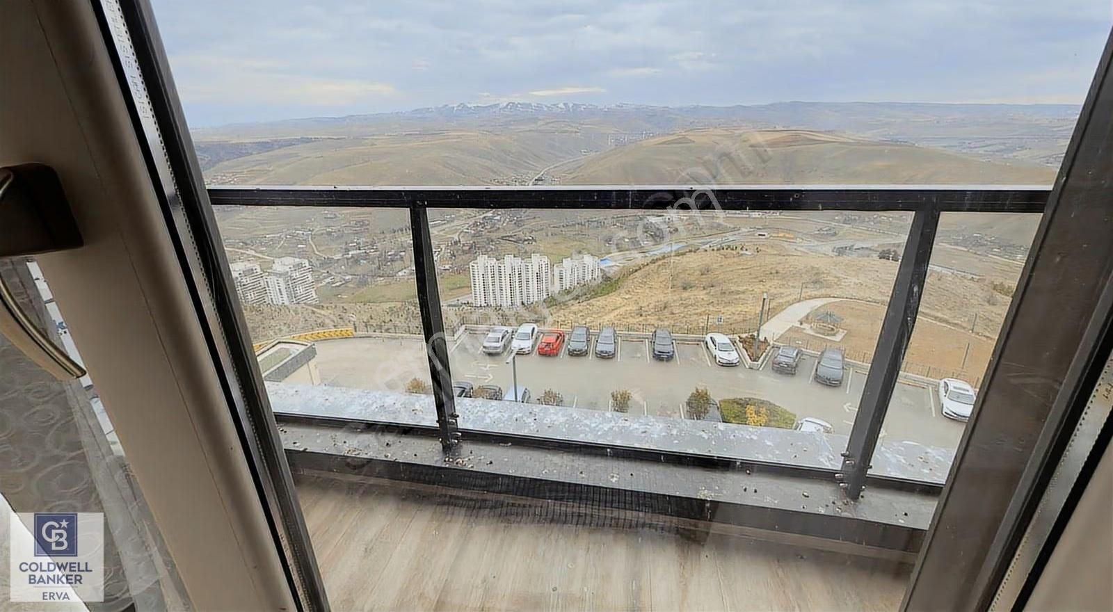 Sinpaş Marina Tower Büyük Tip 1.5+1 Satılık Daire Vadi Manzaralı - Görsel 9