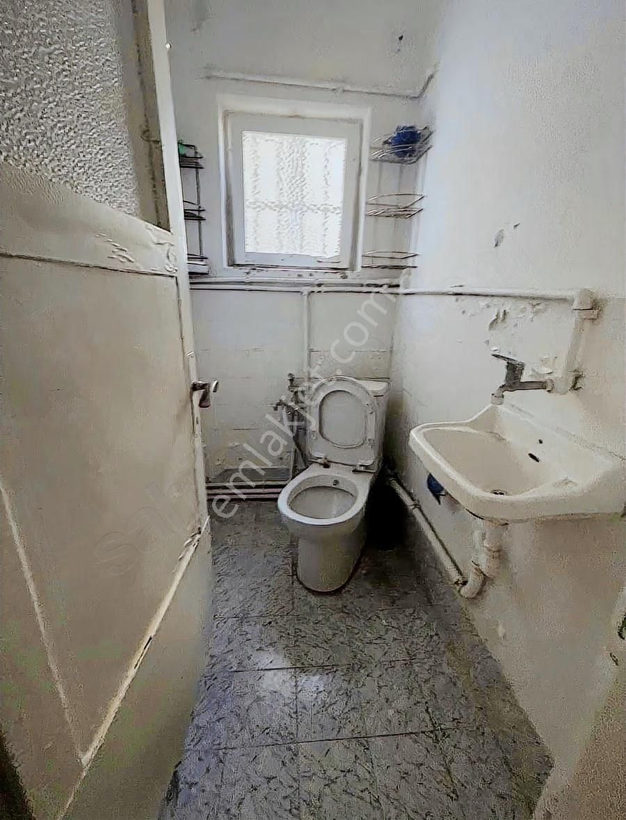 Sarıyer Büyükdere'de Caddeye Yakın Eşyalı Kiralık Daire - Görsel 4