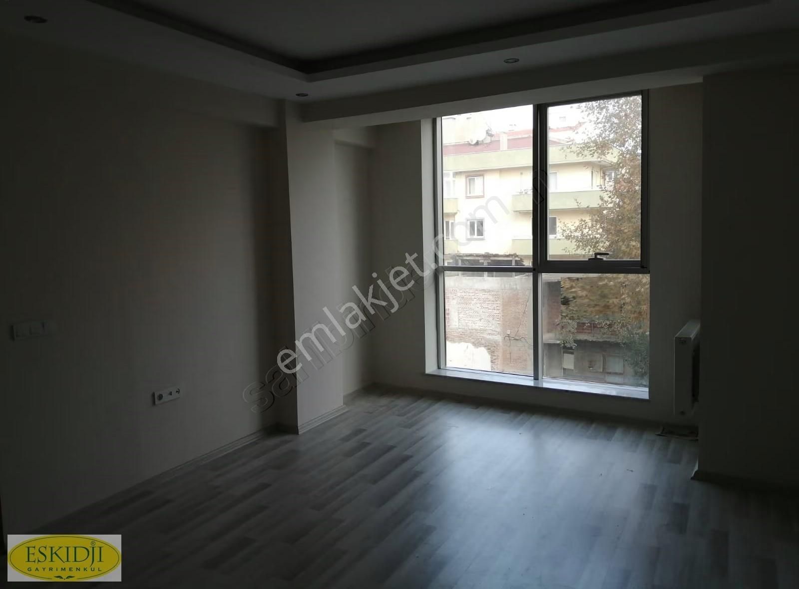 Çanakkale Merkez İsmetpaşa Mah. Arakat Kiralık 2+1 Daire. - Görsel 14