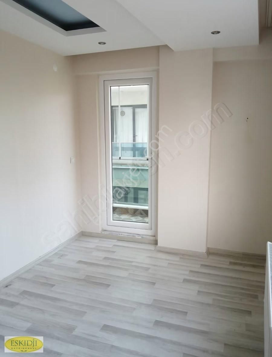 Çanakkale Merkez İsmetpaşa Mah. Arakat Kiralık 2+1 Daire. - Görsel 7