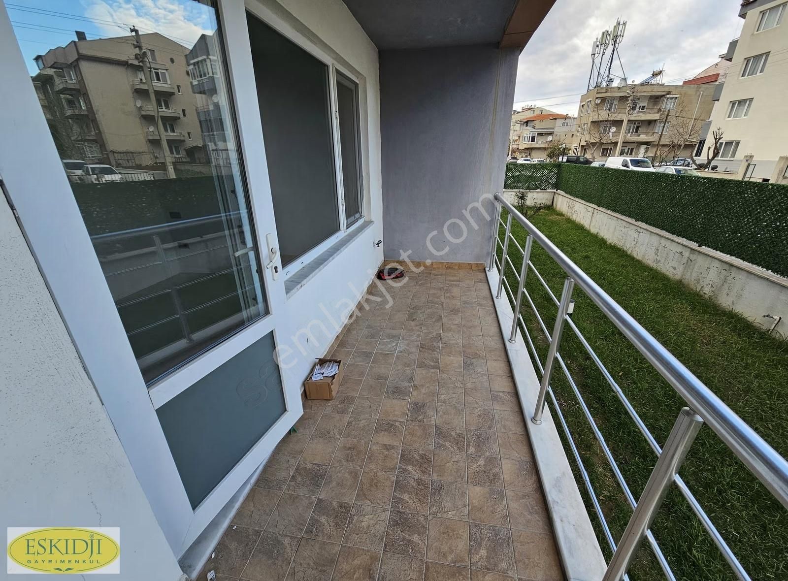 Çanakkale Merkez Barbaros Mahallesi Kiralık 1+1 - Görsel 15