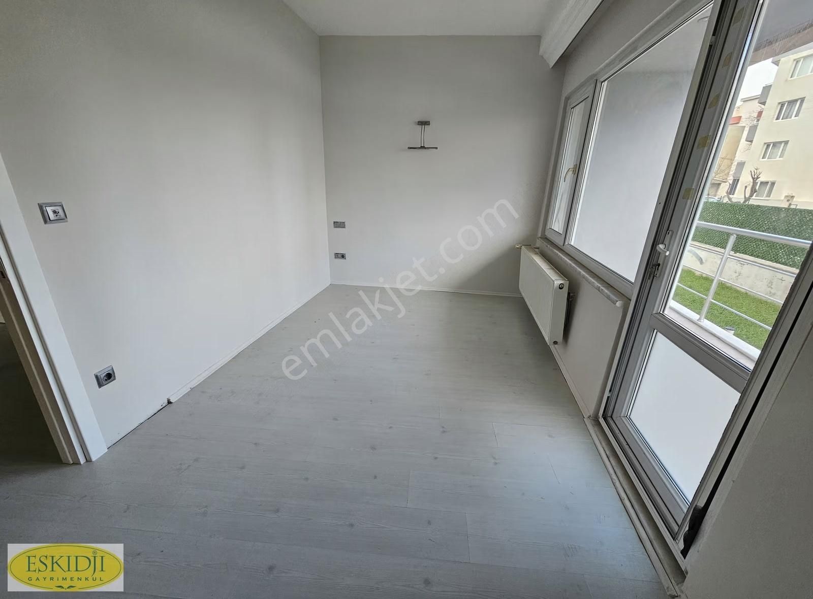 Çanakkale Merkez Barbaros Mahallesi Kiralık 1+1 - Görsel 16