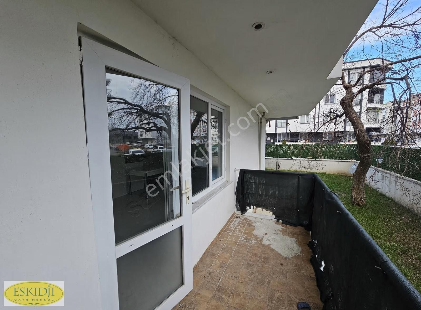 Çanakkale Merkez Barbaros Mahallesi Kiralık 1+1 - Görsel 25