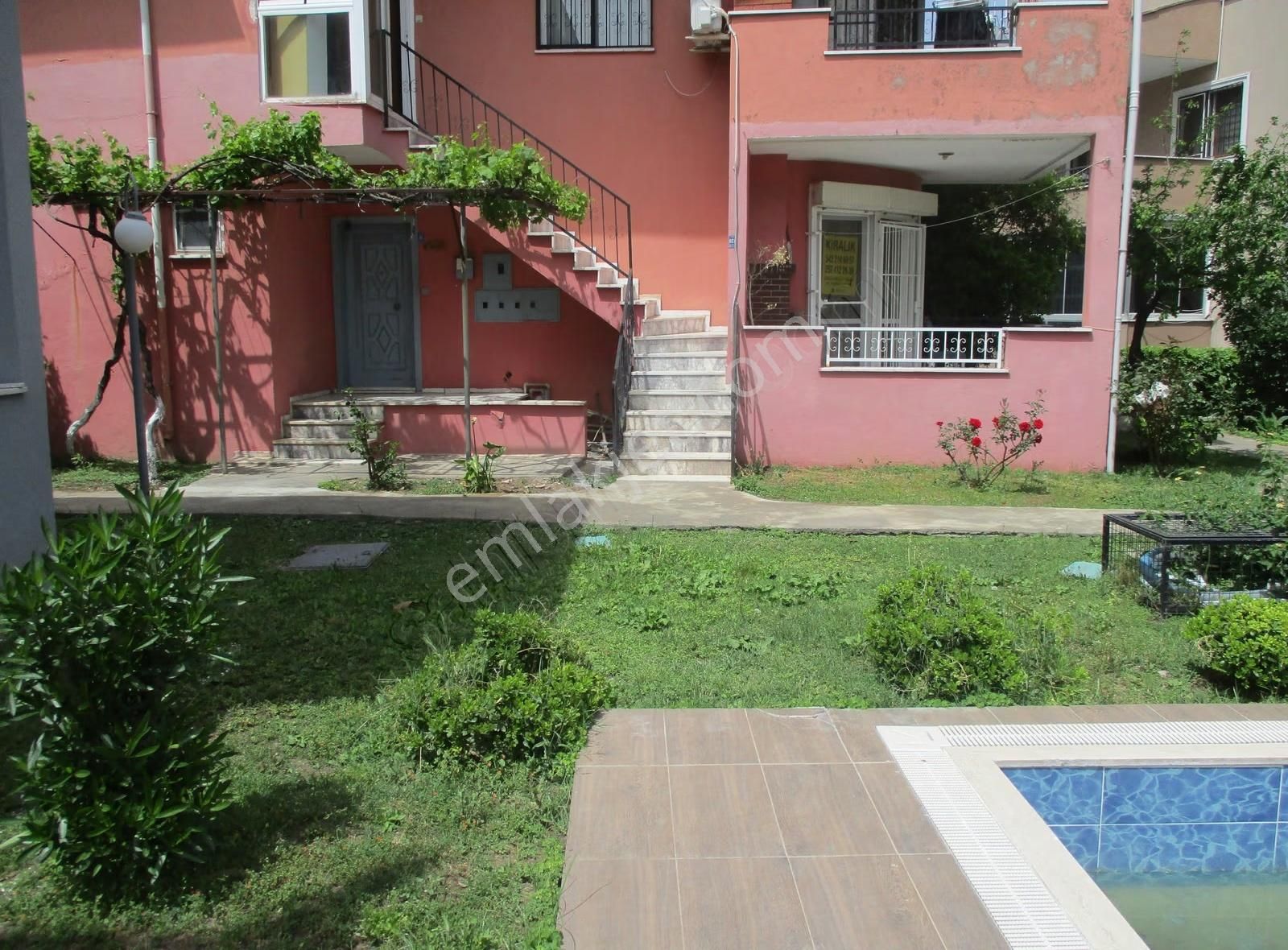 Marmaris Çamdibi Önder Emlak'tan Kiralık Havuzlu 2+1 Daire