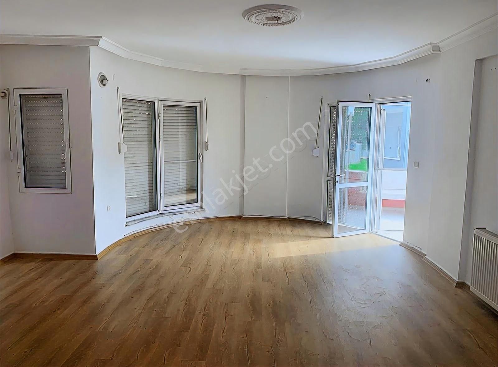 Marmaris Çamdibi Önder Emlak'tan Kiralık Havuzlu 2+1 Daire - Görsel 5