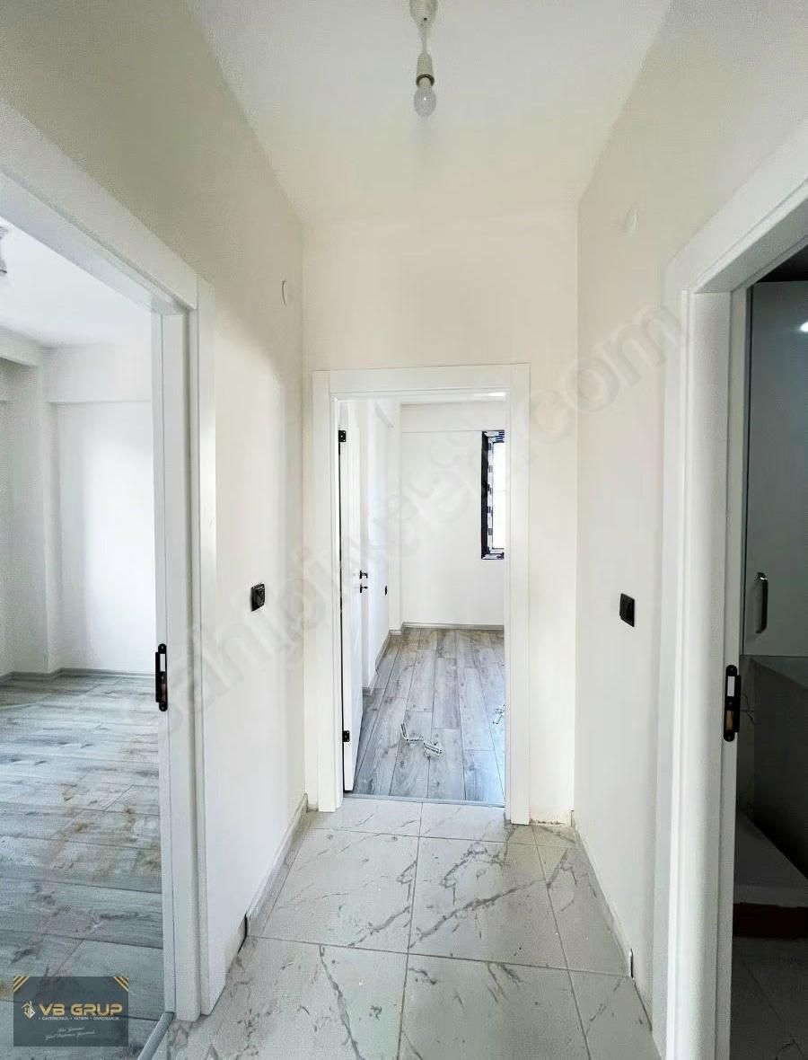 Erkilet General Emir Mahallesin'de Satılık 2.5+1 Daire - Görsel 2