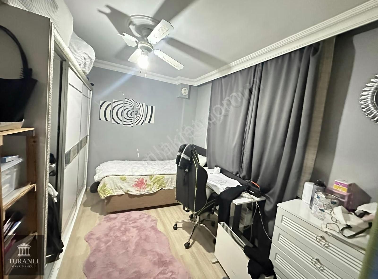 Turanlı'dan Tevfikbey'de Cadde Üzeri Merkezi Konumda Bahçeli 1+1 - Görsel 22