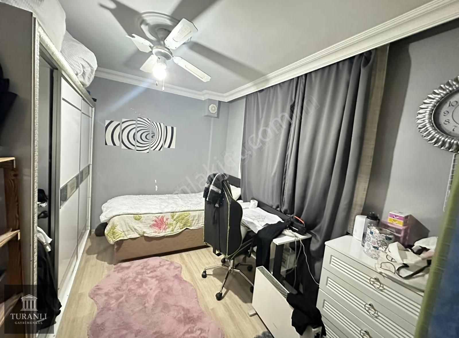 Turanlı'dan Tevfikbey'de Cadde Üzeri Merkezi Konumda Bahçeli 1+1 - Görsel 30