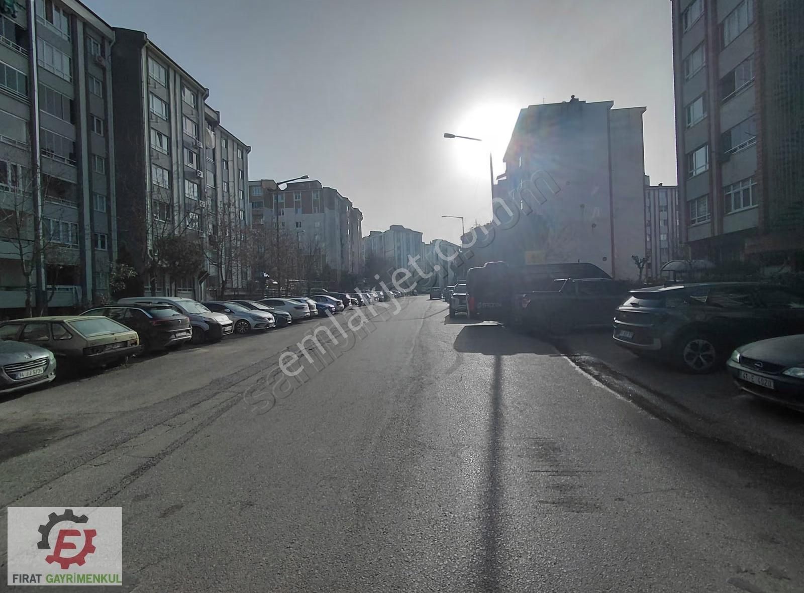 Güneş Bloklarında Full Yapılı 2+1 Satılık Daire - Görsel 25