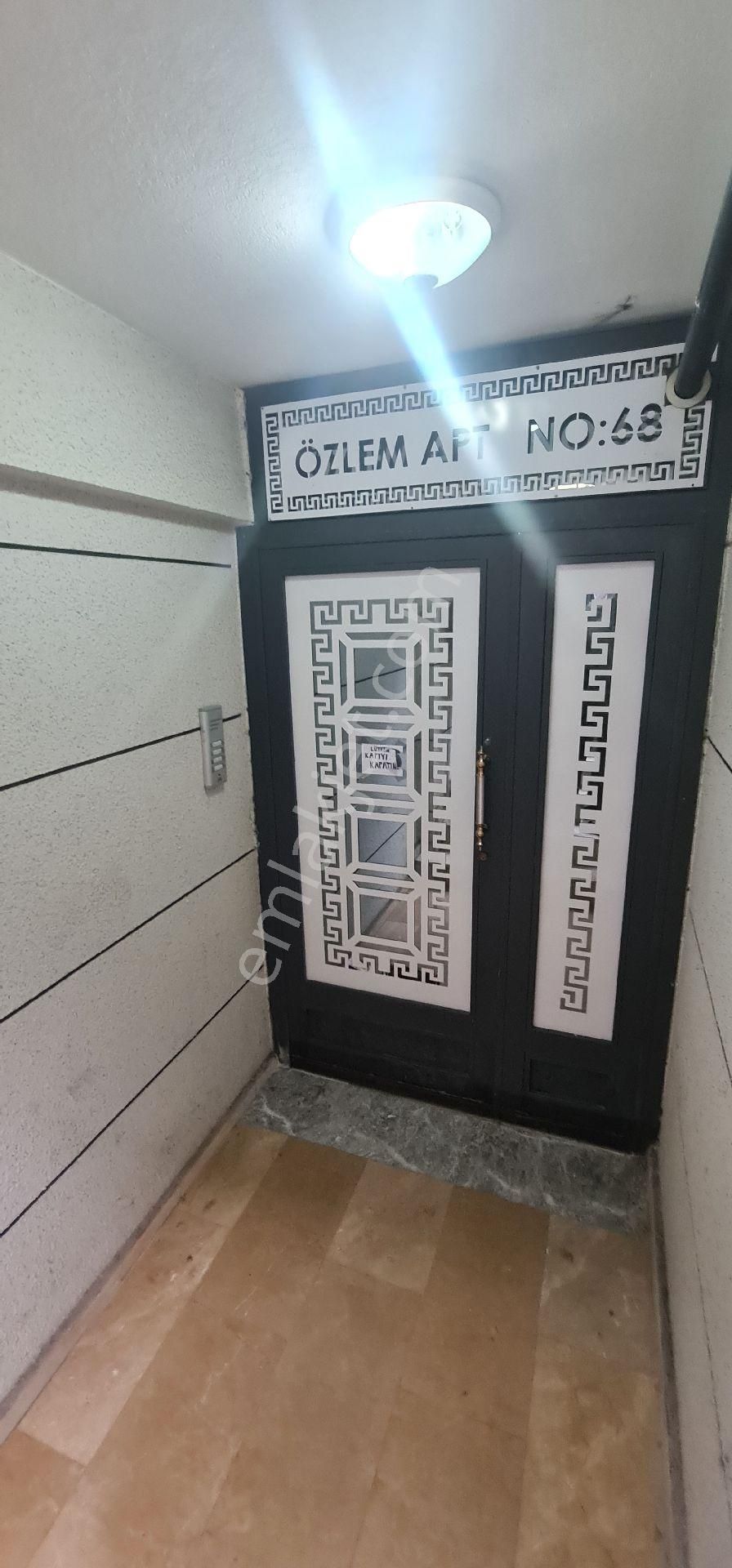İzmir Buca İşçievlerinde Genis 1+1 - Görsel 25