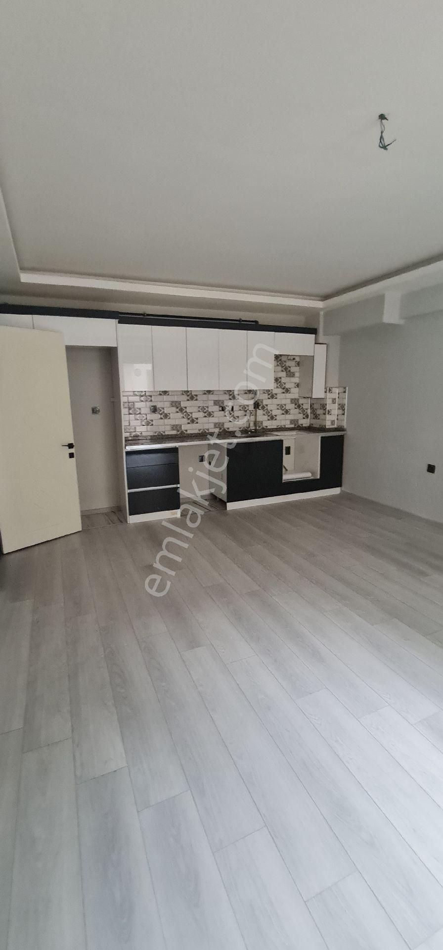 İzmir Buca İşçievlerinde Genis 1+1 - Görsel 3