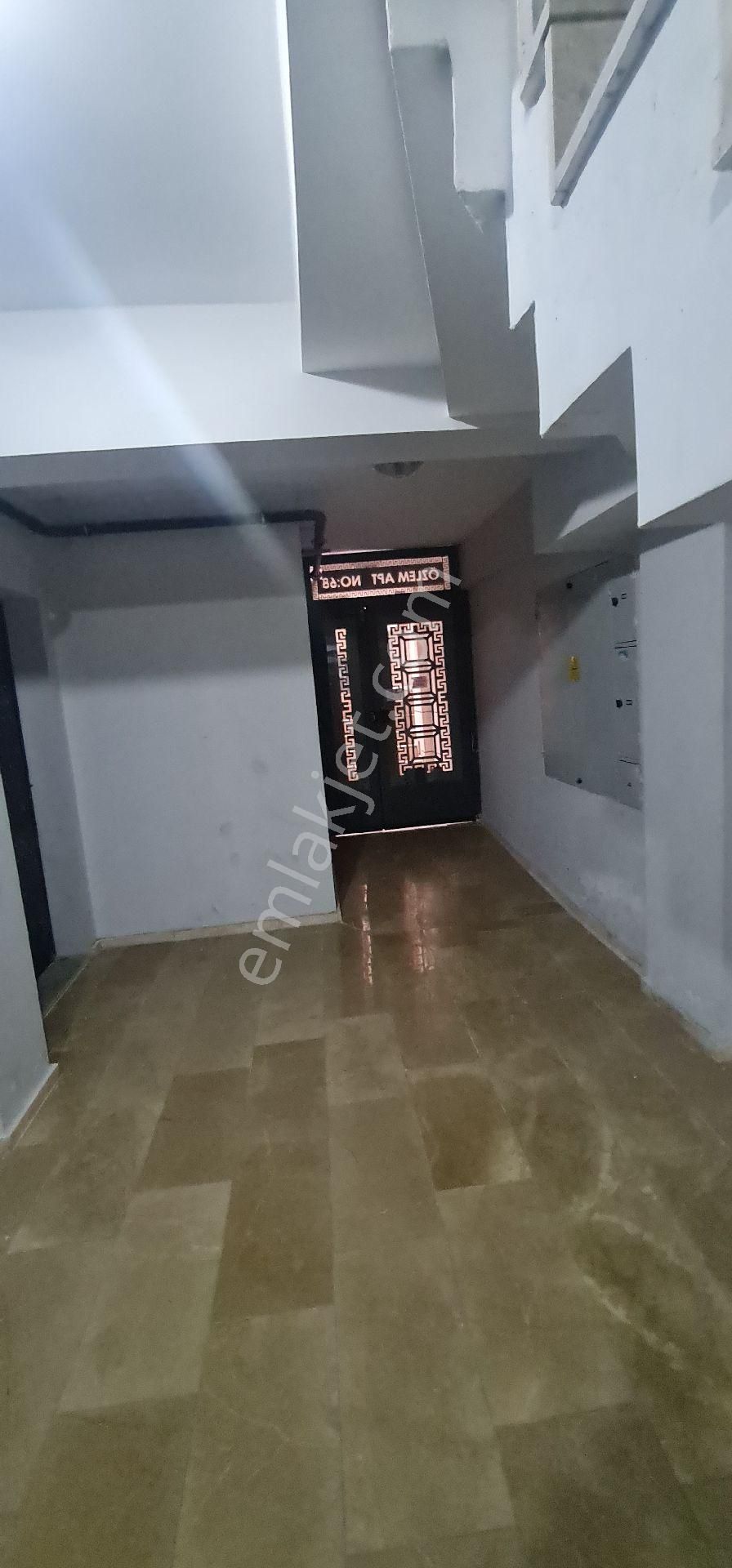 İzmir Buca İşçievlerinde Genis 1+1 - Görsel 21