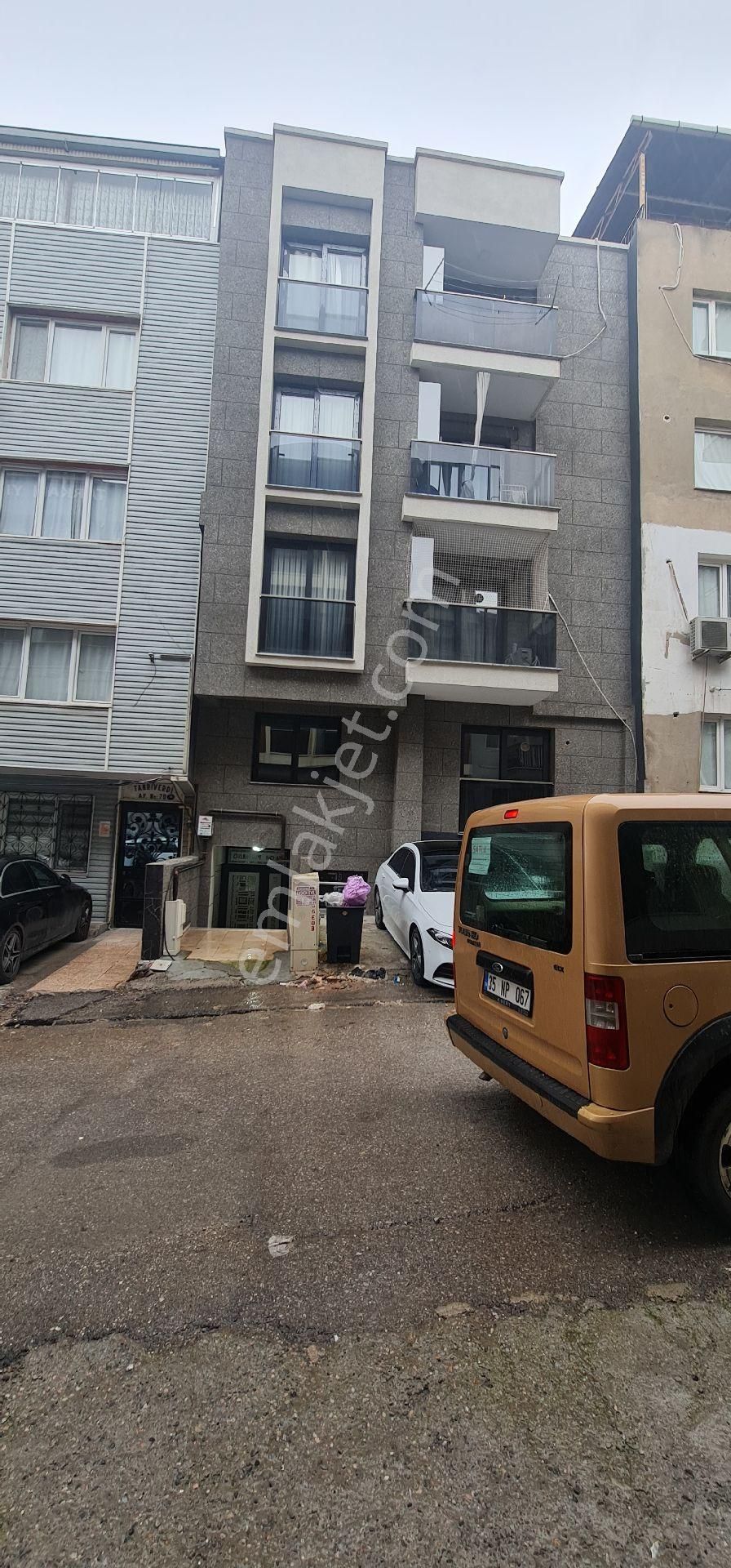 İzmir Buca İşçievlerinde Genis 1+1 - Görsel 27