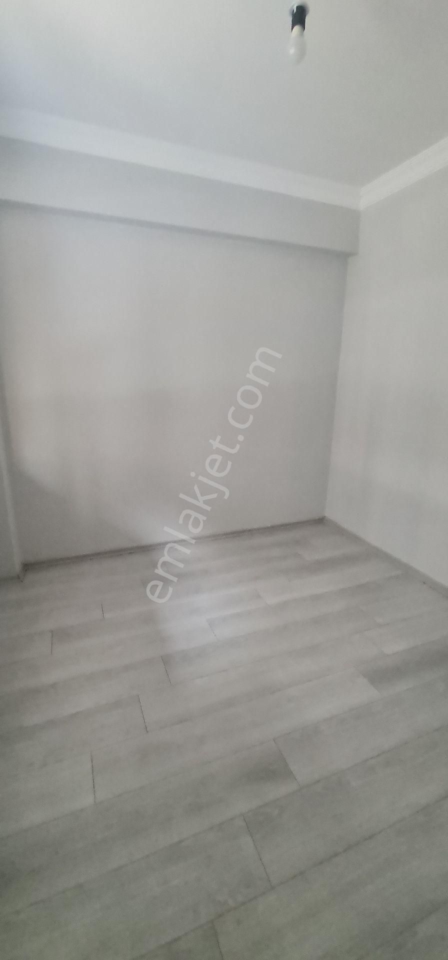 İzmir Buca İşçievlerinde Genis 1+1 - Görsel 13