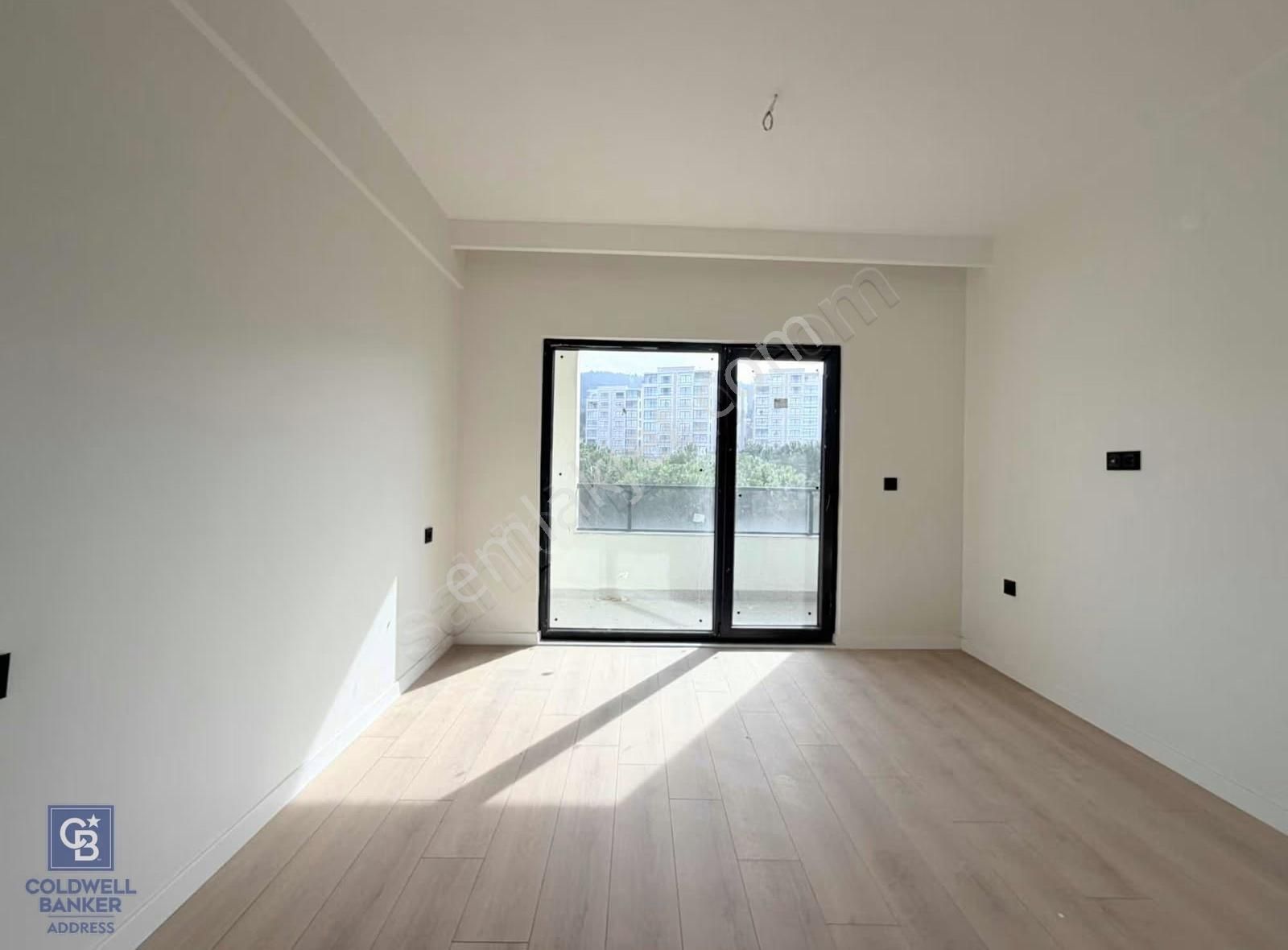 Çamlıca Grand Çelebi'de Kiralık 3+1 Ebeveyn Banyolu Sıfır Daire - Görsel 2