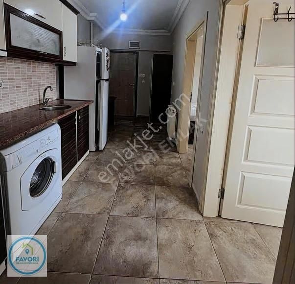 Modernevlerde Kiralık Ara Kat Balkonlu 2+0 Apart - Görsel 7