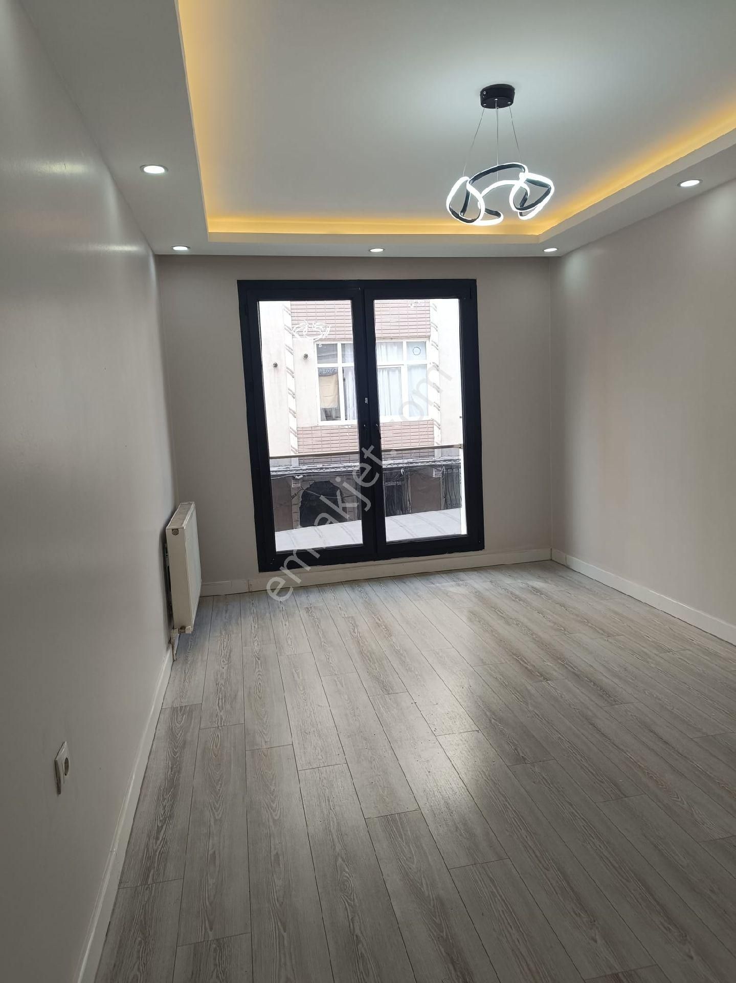 Savaş Emlak'tan Satılık 2+1 Daire 1. Kat Küçükçekmece M.akif - Görsel 34