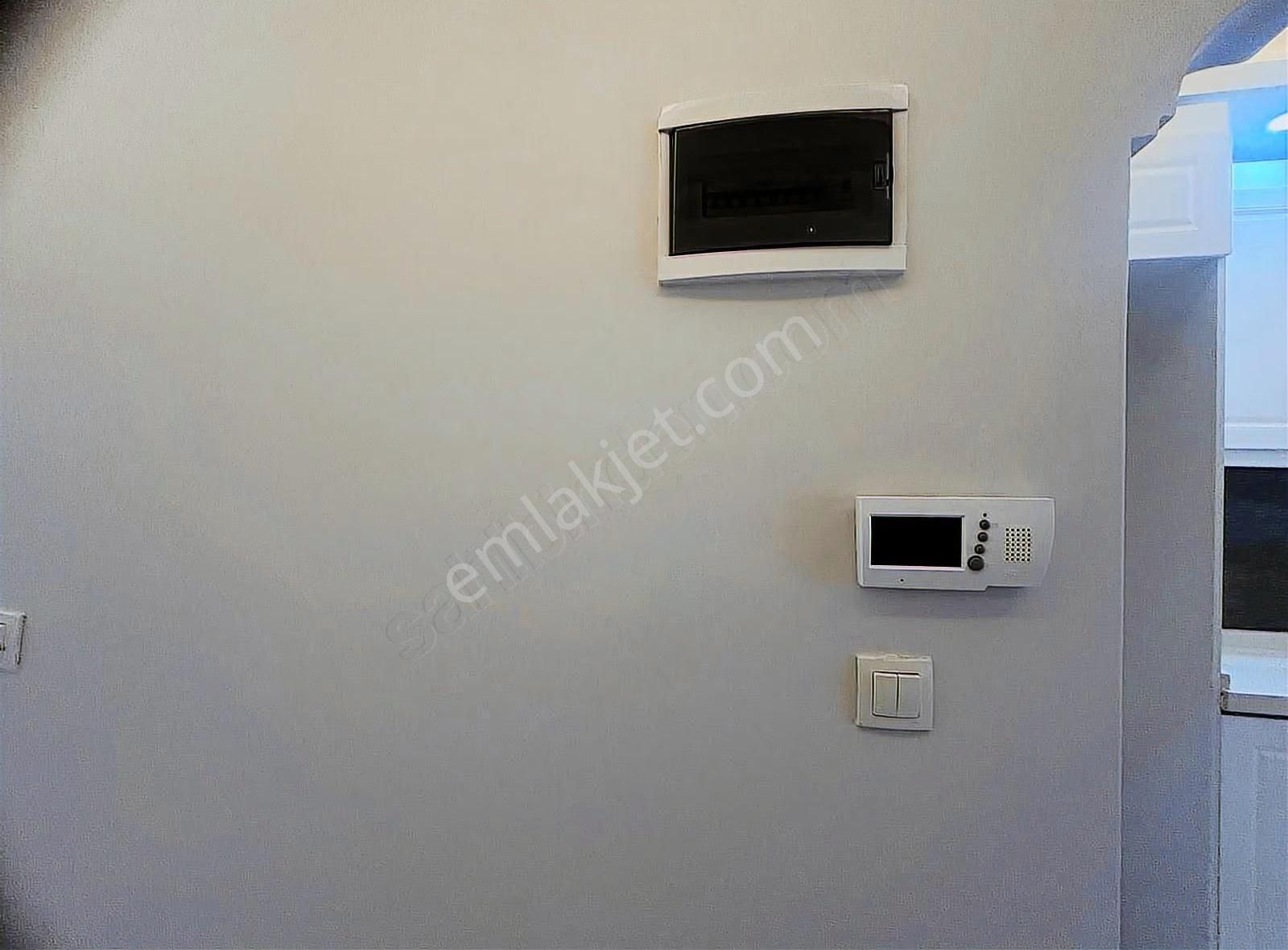 Savaş Emlak'tan Satılık 2+1 Daire 1. Kat Küçükçekmece M.akif - Görsel 33