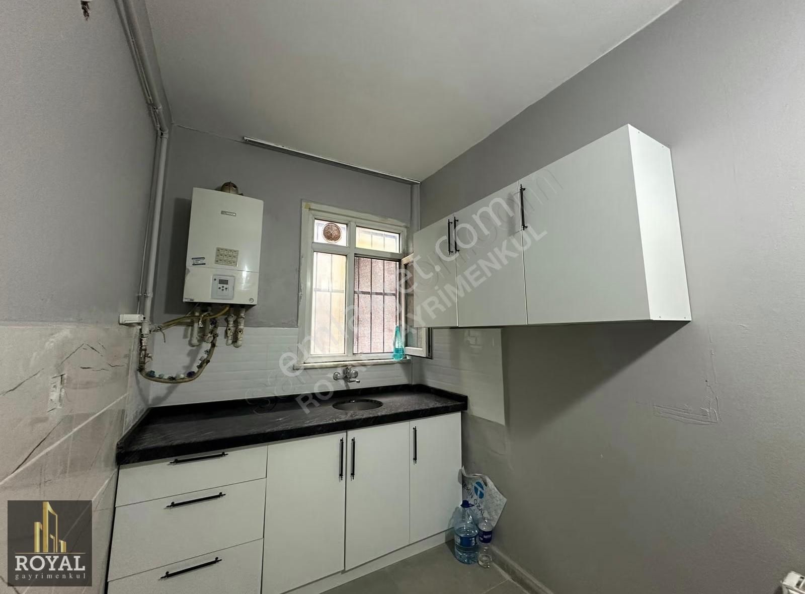 İstiklal Caddesi Üzeri | Cadde Üstü | Komple Yenilenmiş 2+1 - Görsel 3
