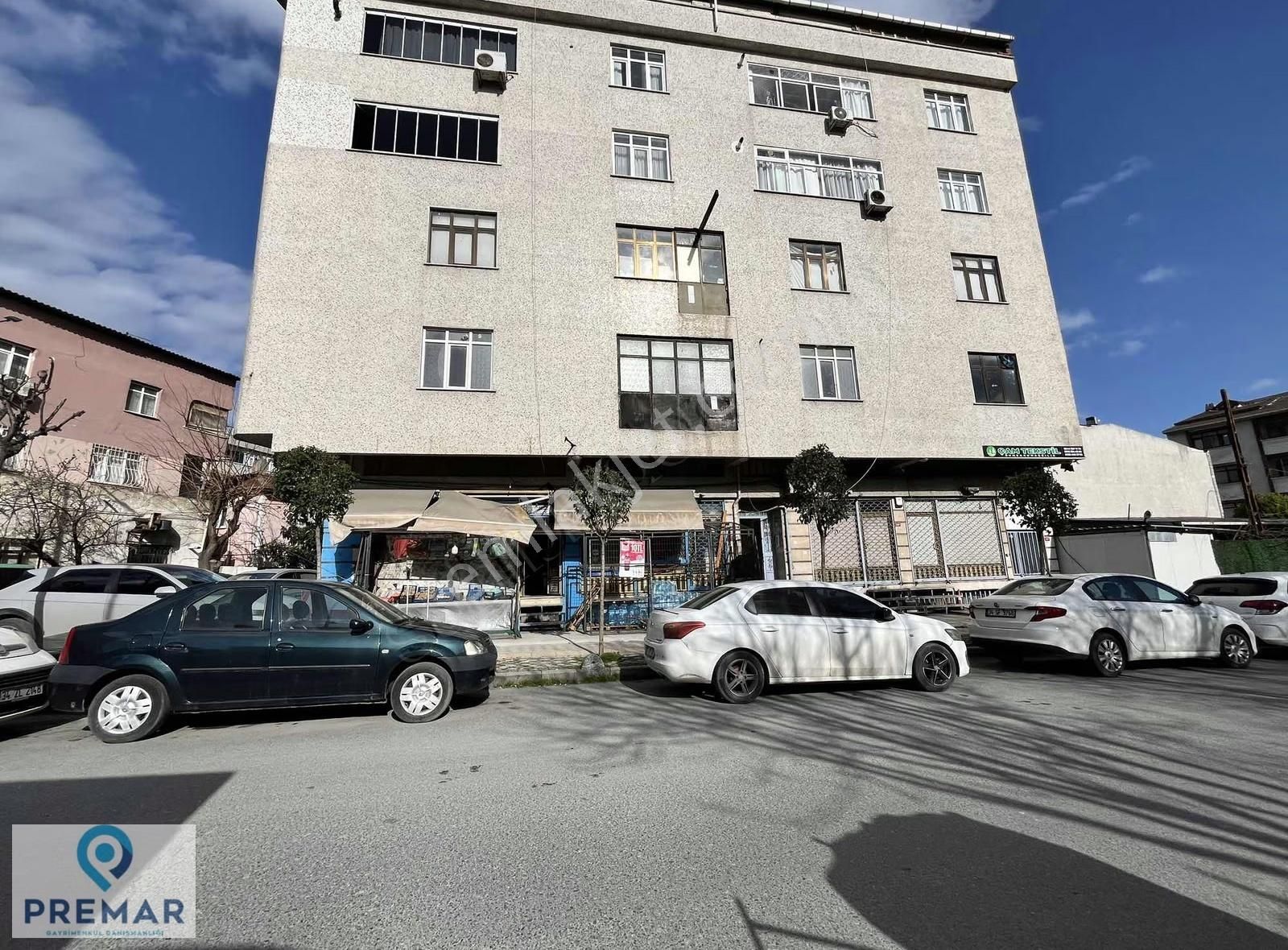 Yenibosna Merkez Mithatpaşa Caddesi Üzerinde Kiralık 400 M2 - Görsel 4