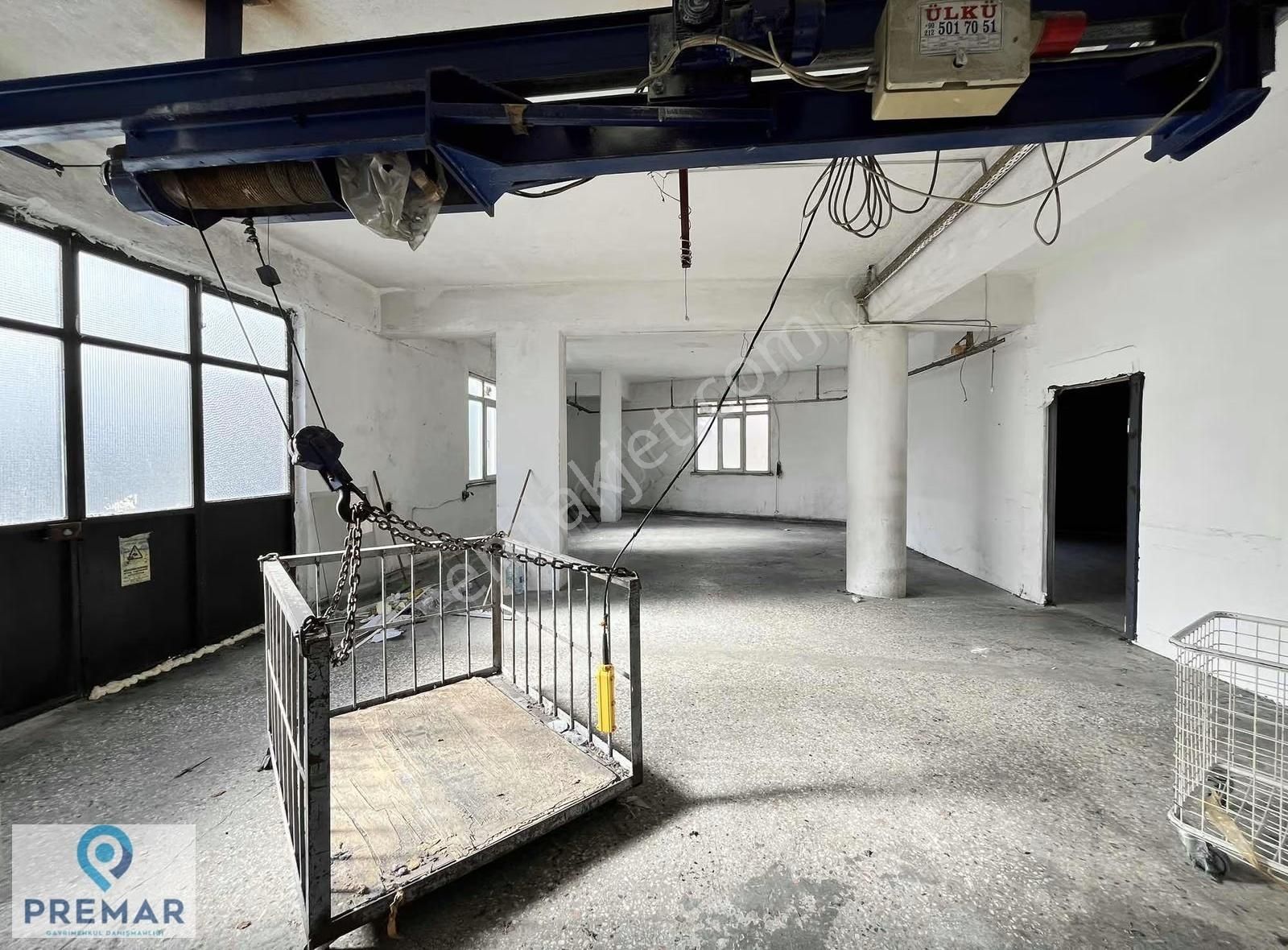 Yenibosna Merkez Mithatpaşa Caddesi Üzerinde Kiralık 400 M2 - Görsel 8