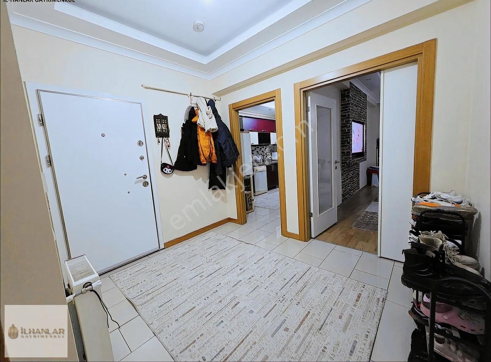 Ayvalı Mah.avm Yakını Cadde Üzeri Metro Ring Güzergahı Ara Katta - Görsel 18