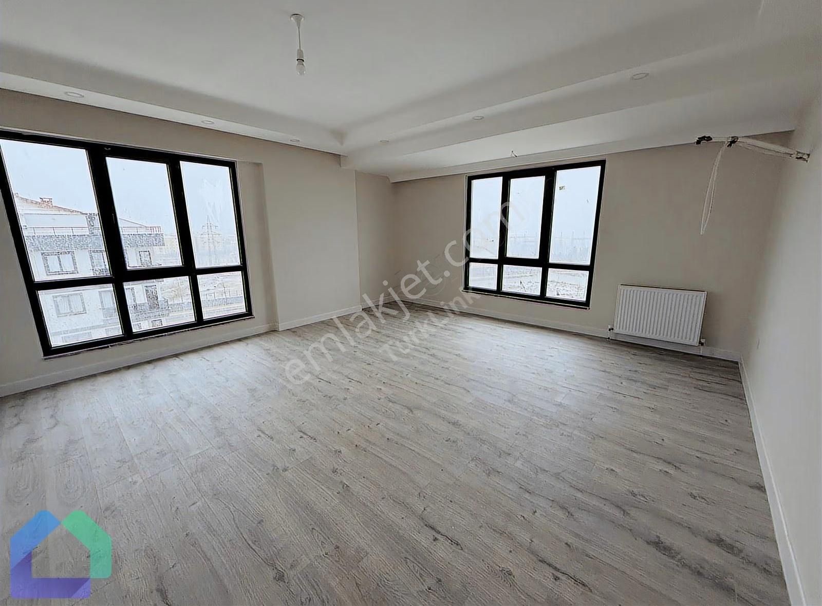 Sancaktepede 3+1 Sıfır Ebeveyn Banyolu