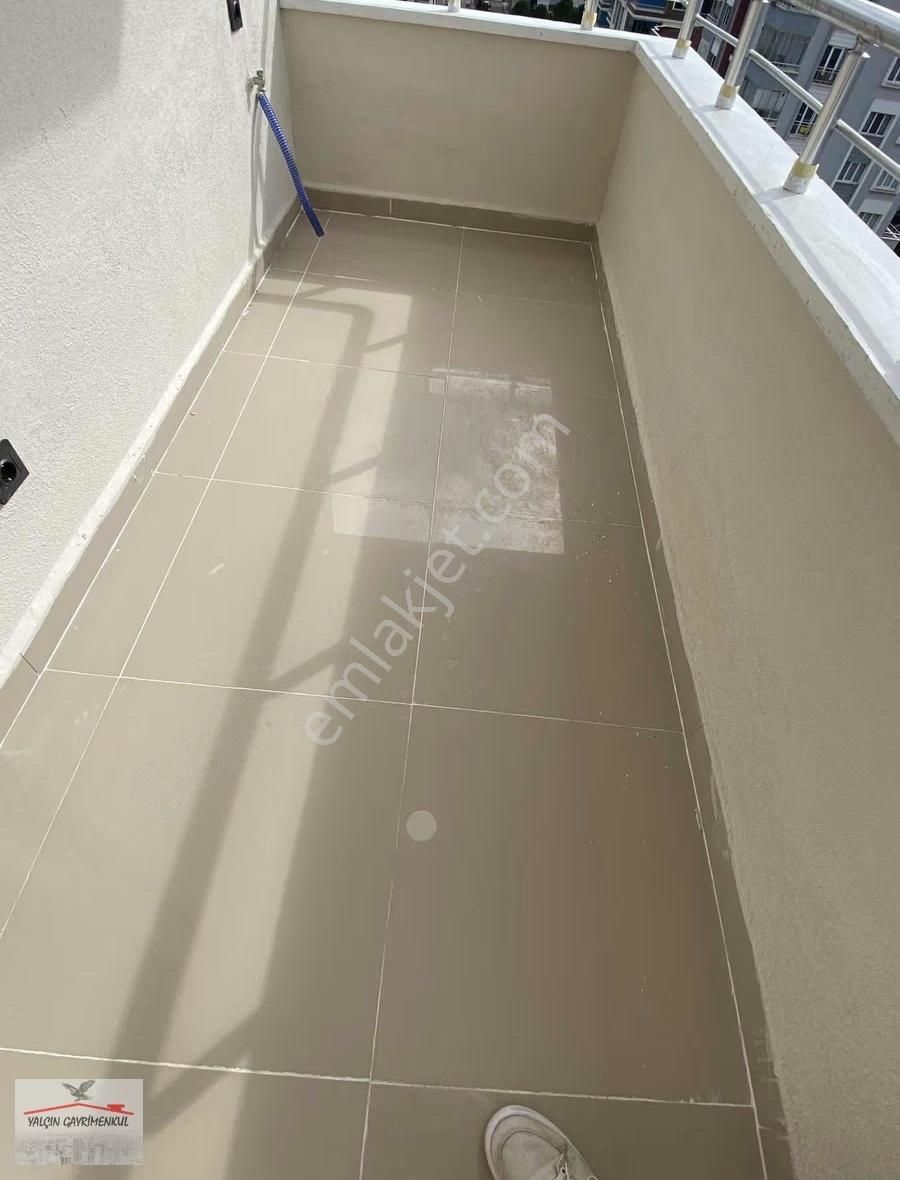 Atakent'te Muhteşem Lokasyonda Deniz Manzaralı Satılık 3+1 - Görsel 24