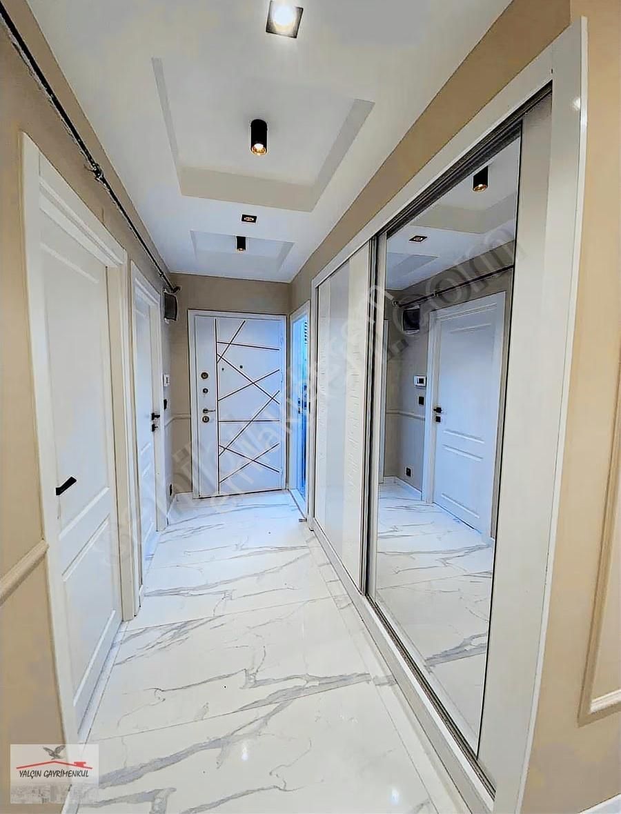 Atakent'te Muhteşem Lokasyonda Deniz Manzaralı Satılık 3+1 - Görsel 31