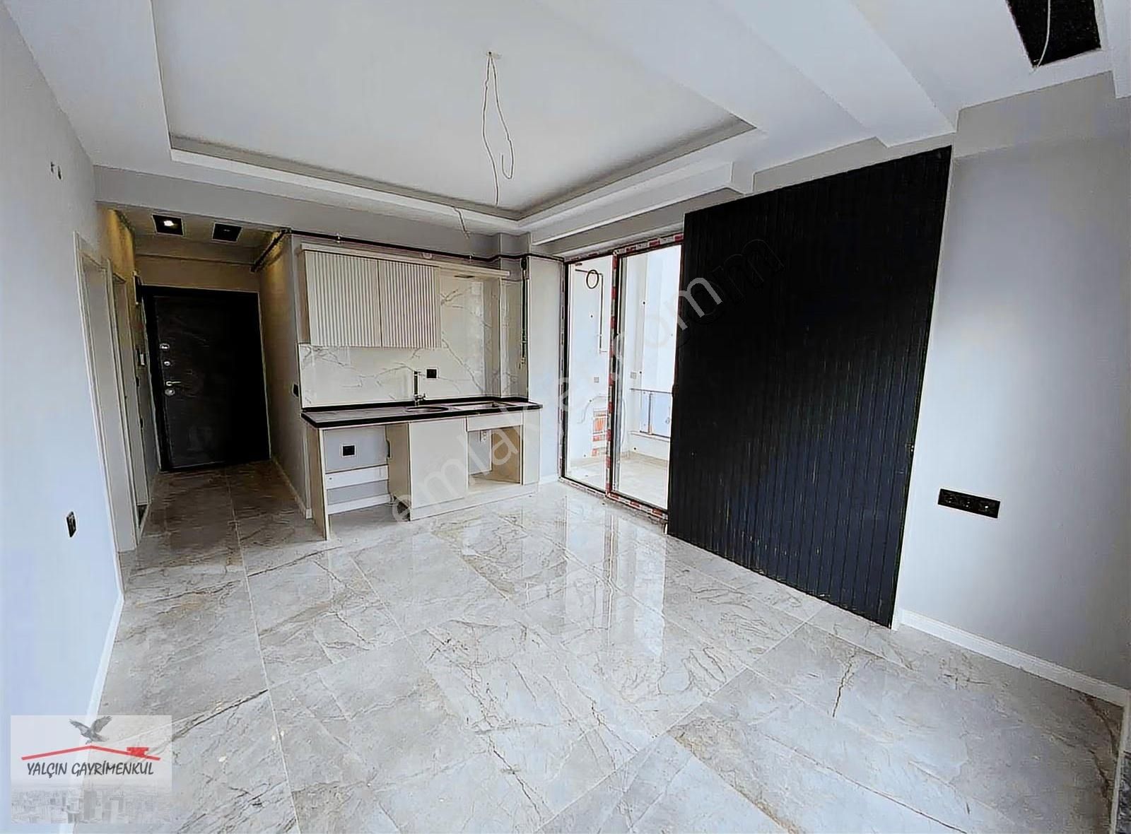 Sahile 300 Metre Yerden Isıtmalı Satılık Lüks 1+1 Daire - Görsel 9