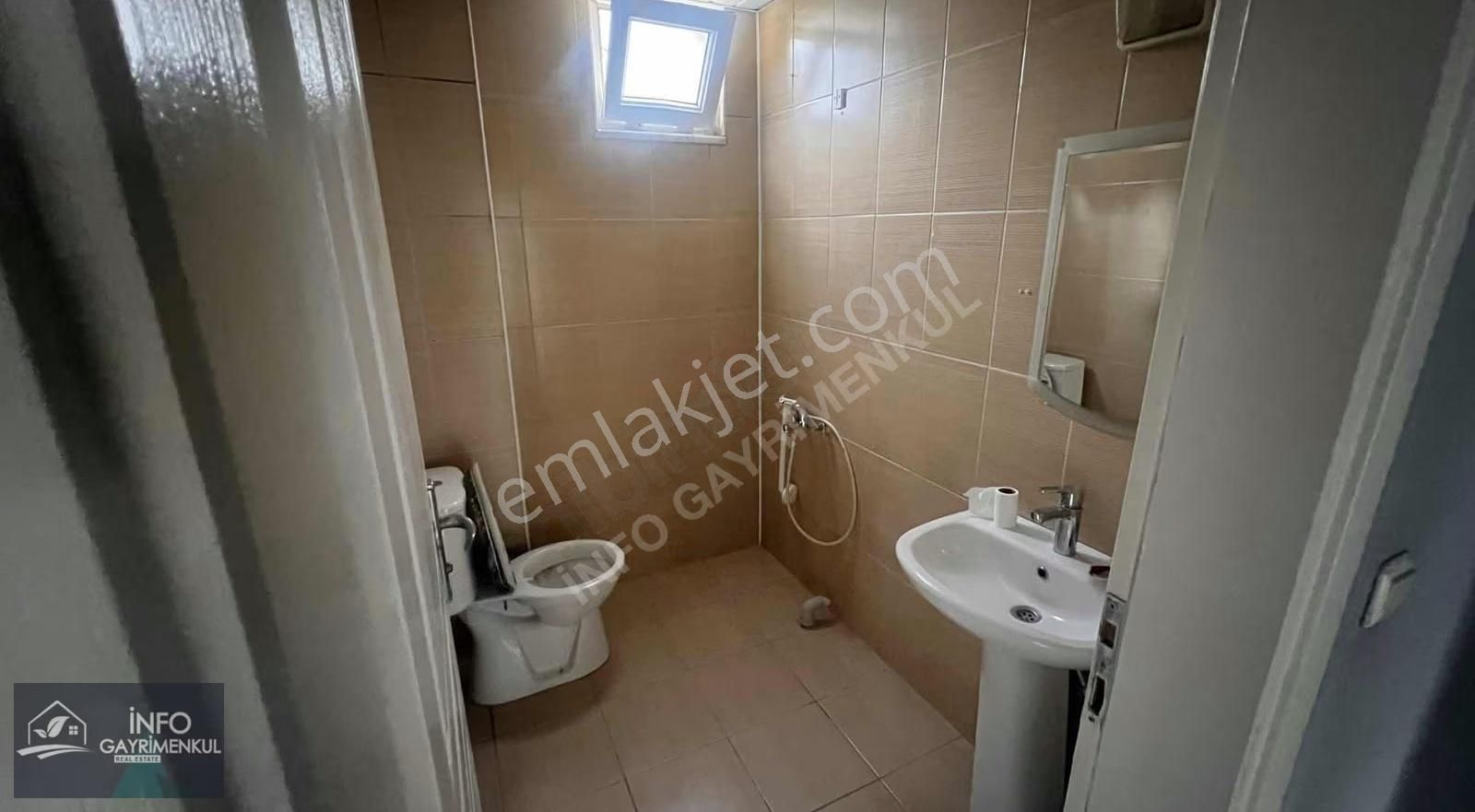 İnfo Gayrimenkulden Sarılar Giriş Kat 3+1 Kiralık Daire - Görsel 2