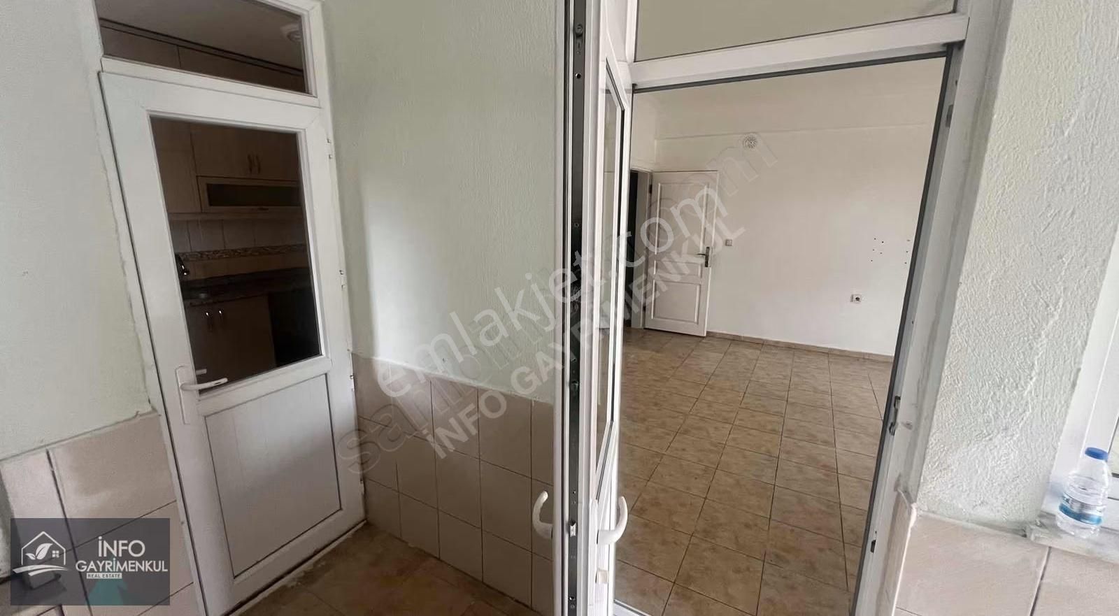 İnfo Gayrimenkulden Sarılar Giriş Kat 3+1 Kiralık Daire - Görsel 7