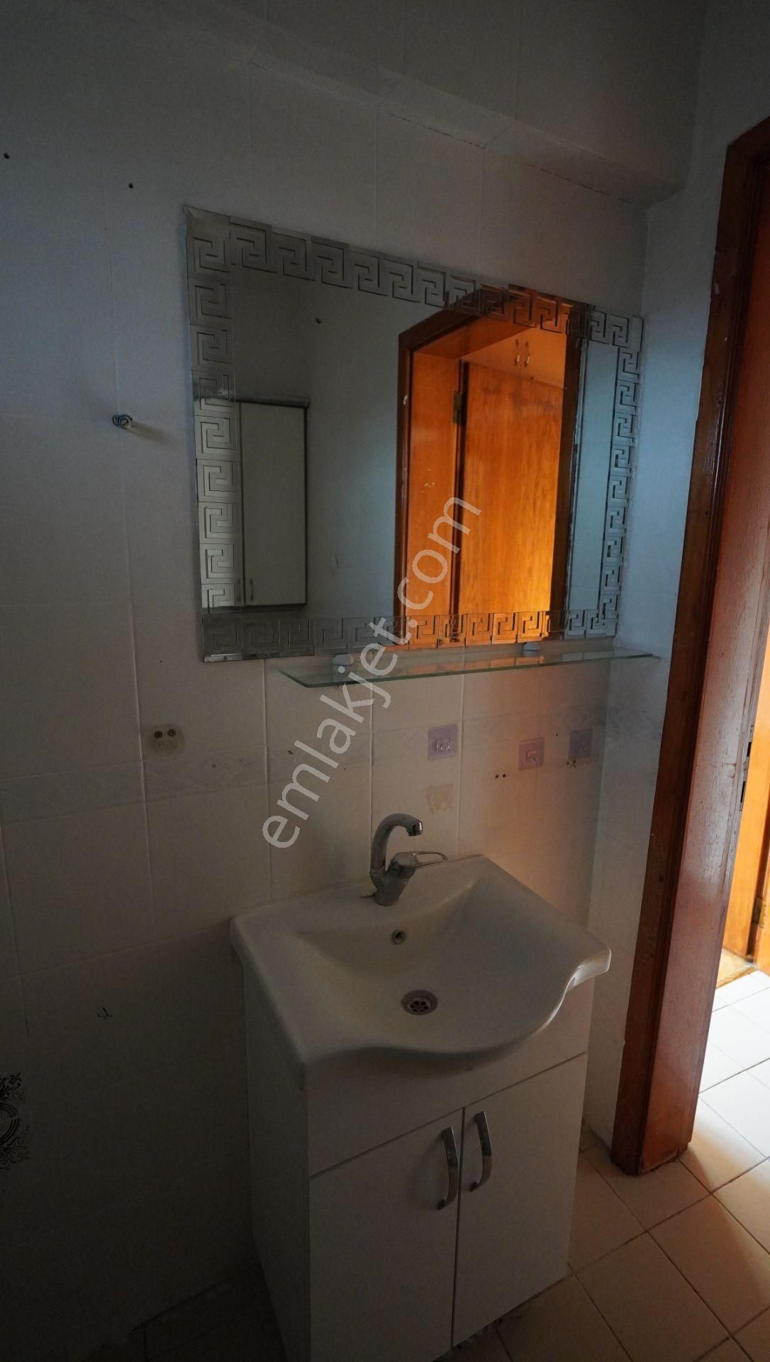 Elitten 3+1 Kombili Pazar Sarnıçparkyanı Burcu Sitesi Bakımlı - Görsel 28