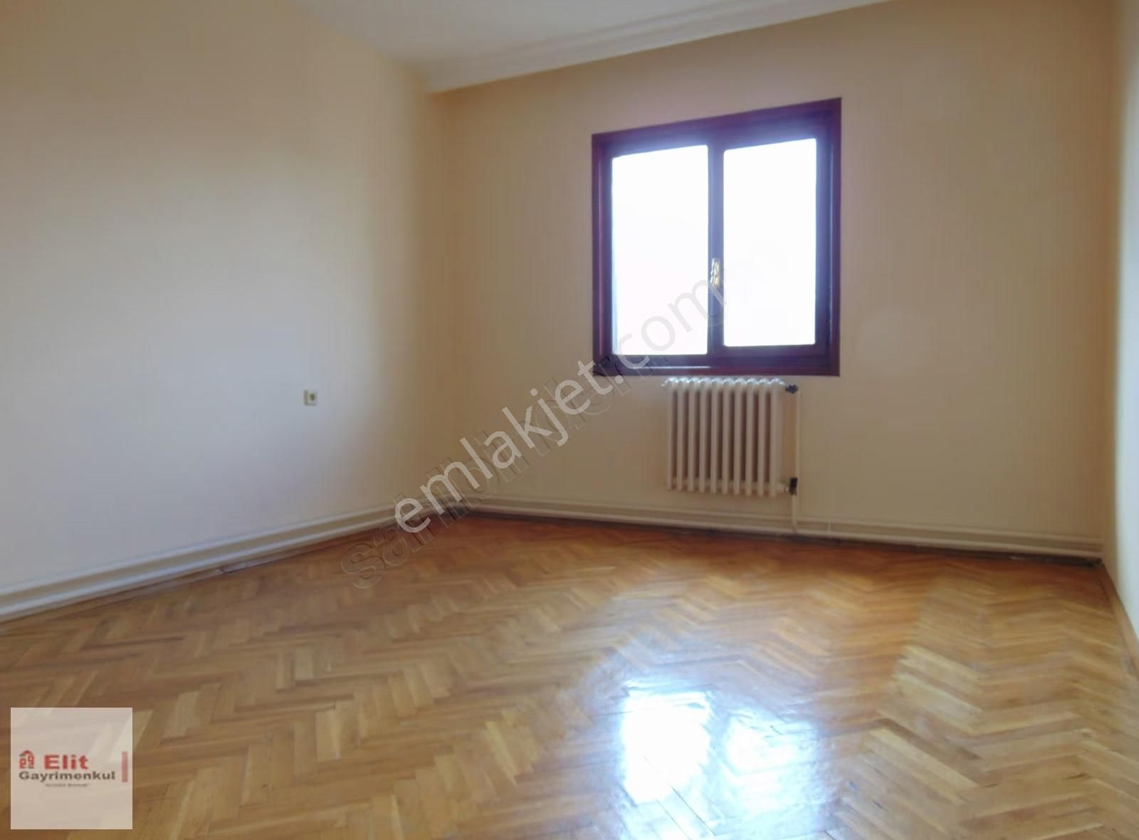 Elitten 3+1 Kombili Pazar Sarnıçparkyanı Burcu Sitesi Bakımlı - Görsel 21