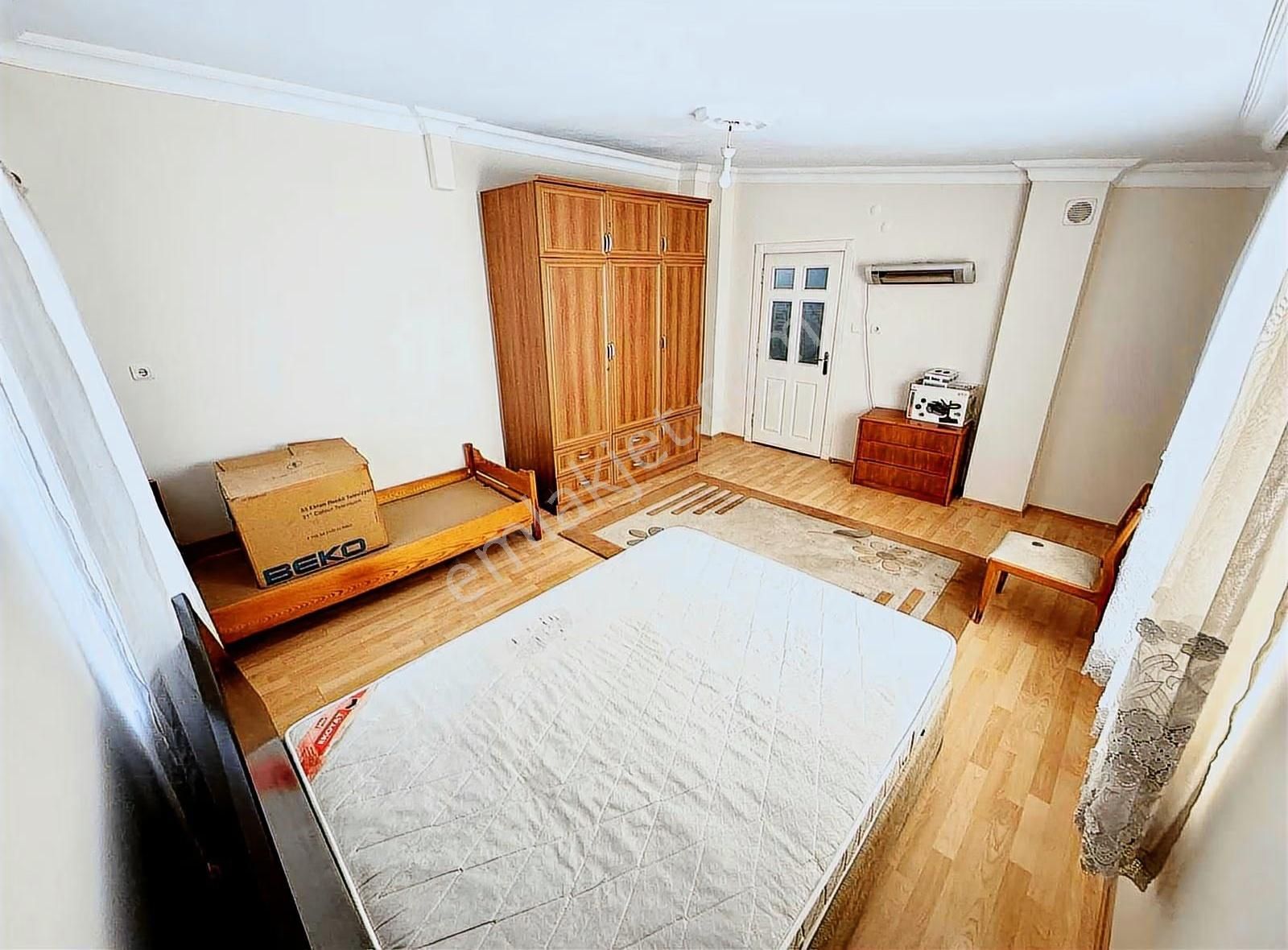 Geniş Boş 1+1 Teraslı Daire - Görsel 7