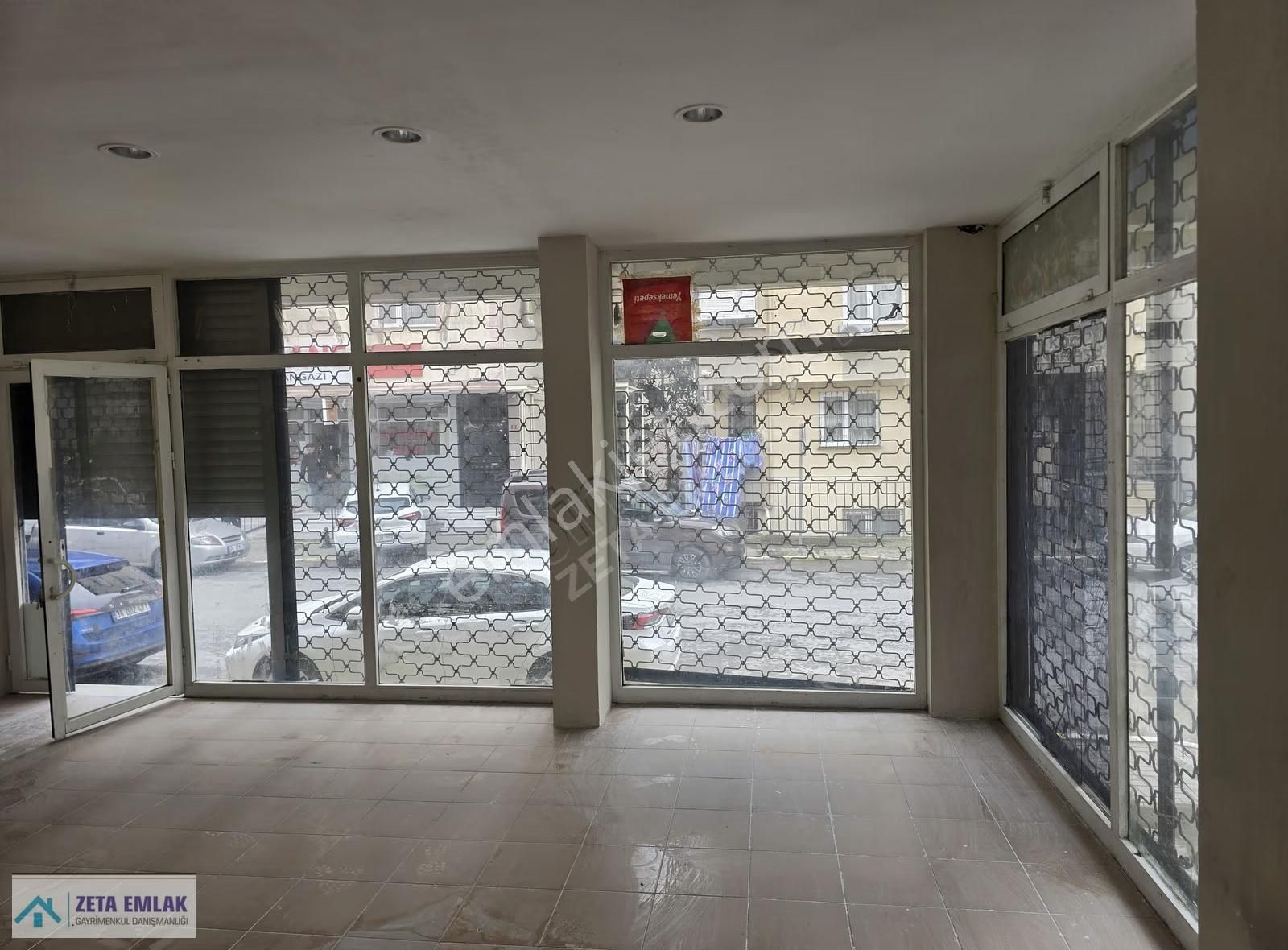 Pendik Esenyalı'da Kiralık Dükkan Eczaneye Uygun - 60m² - Görsel 26