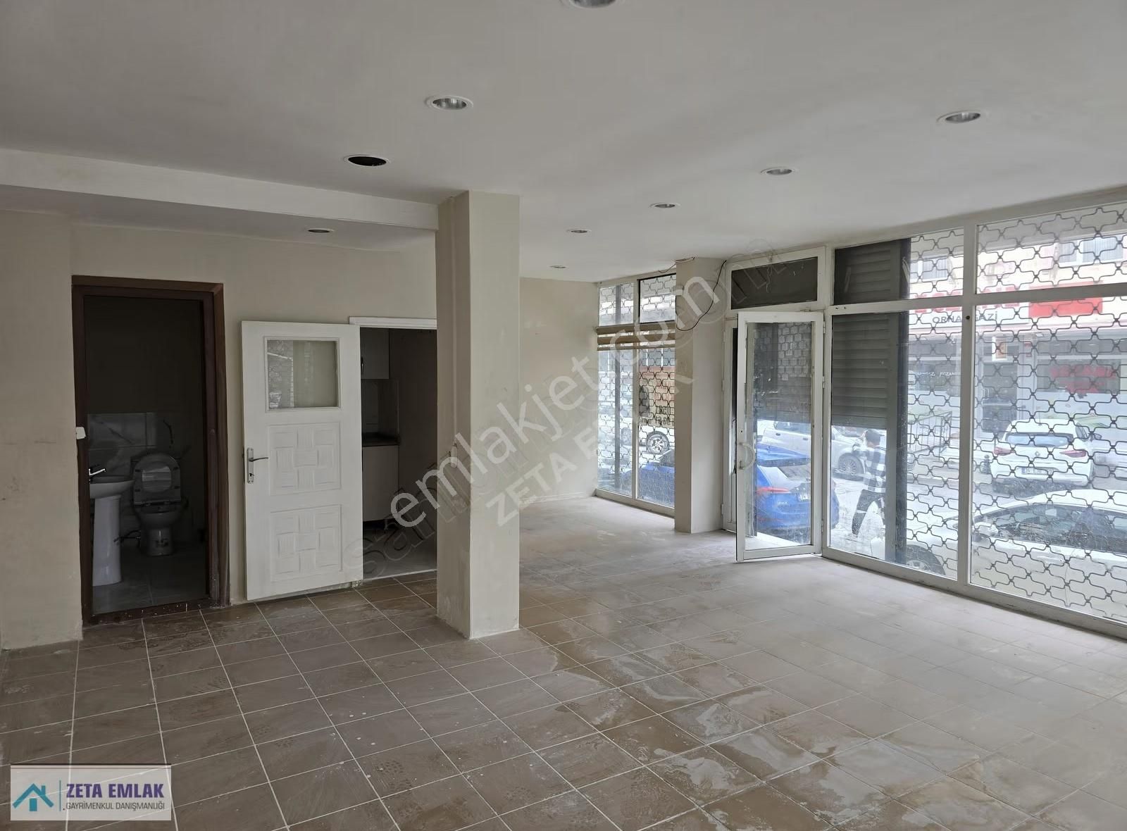 Pendik Esenyalı'da Kiralık Dükkan Eczaneye Uygun - 60m² - Görsel 6