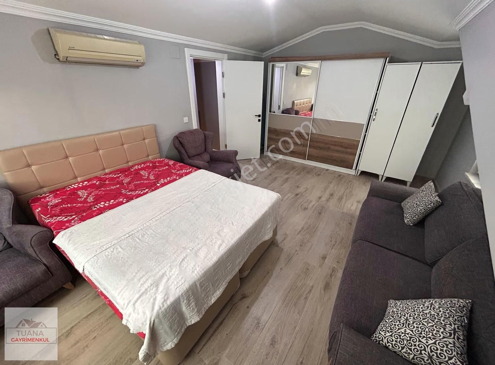 Tuana Emlak'tan Gülpınar'da Eşyalı 3+1 Kiralık Daire - Görsel 12