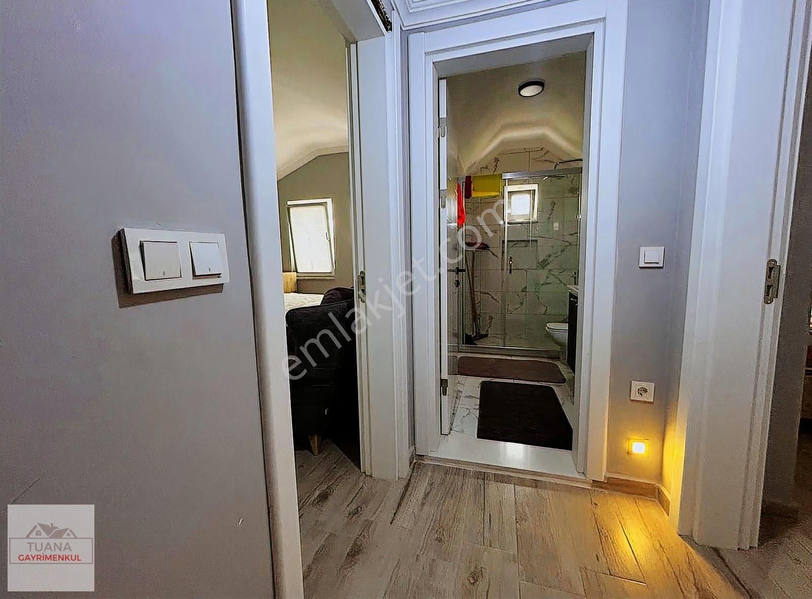 Tuana Emlak'tan Gülpınar'da Eşyalı 3+1 Kiralık Daire - Görsel 13