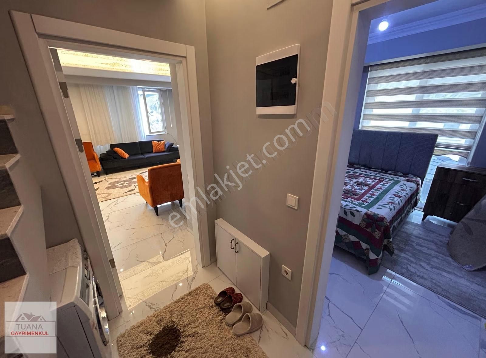 Tuana Emlak'tan Gülpınar'da Eşyalı 3+1 Kiralık Daire - Görsel 24
