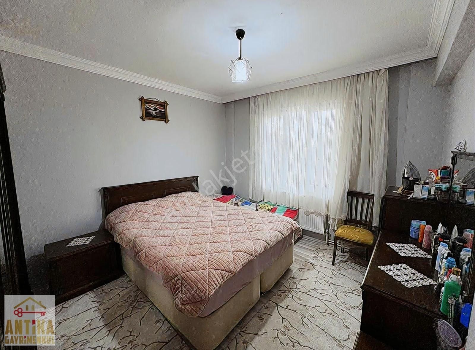 Antika Gayrimenkul'den Çarşı Merkez'de Satılık 3+1 Daire - Görsel 4