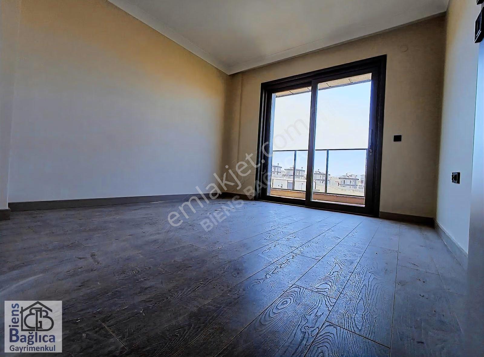 Biens Ten Takaslı 5+1 Çift Bahçeli Hamamlı Geniş Peyzajlı Villa - Görsel 13