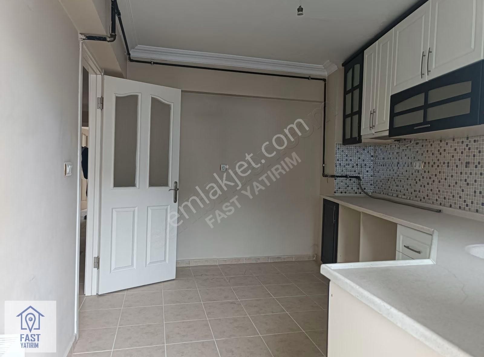 İhsaniye Merkezde Çift Cephe Ara Kat Kiralık Daire - Görsel 18