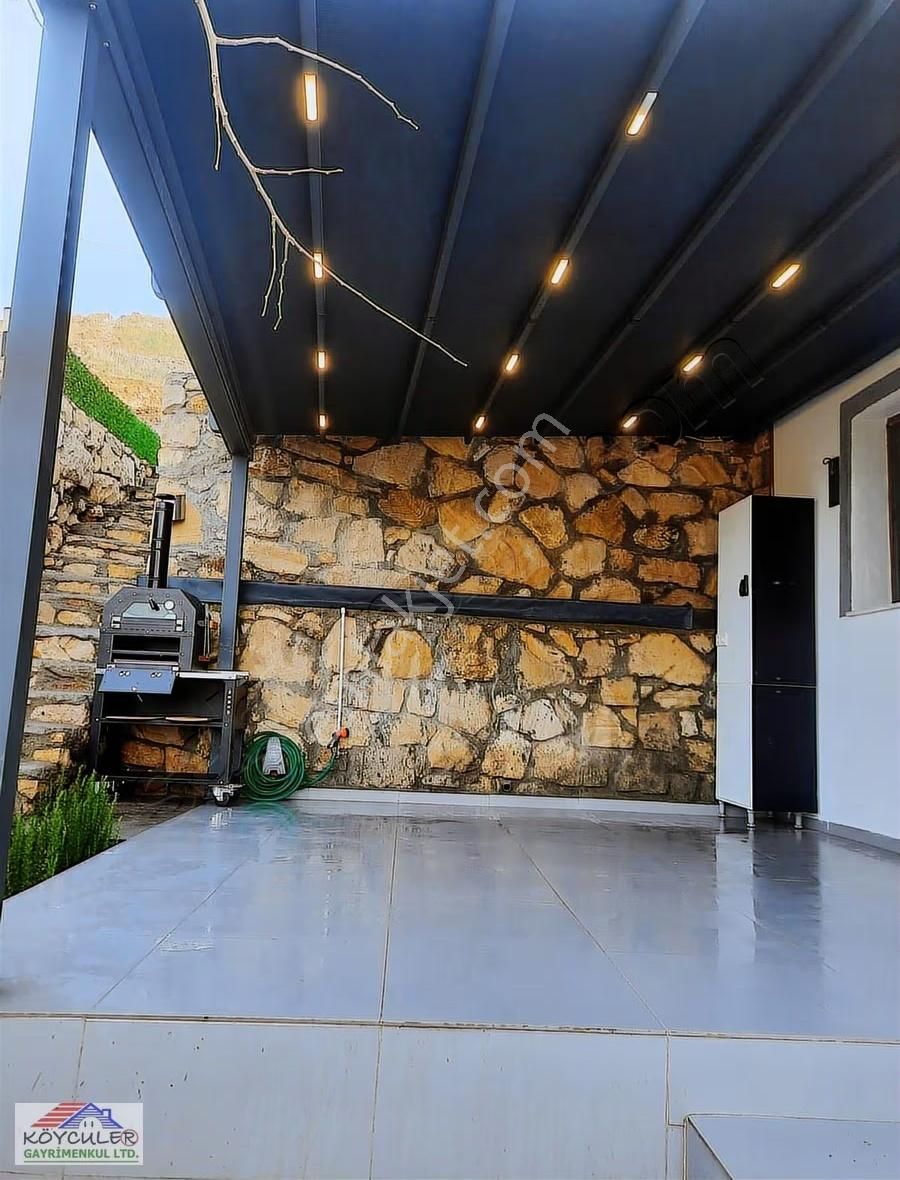 Foça Kazım Dirik Mahallesinde Bahçeli 3+1 Dubleks Daire - Görsel 19