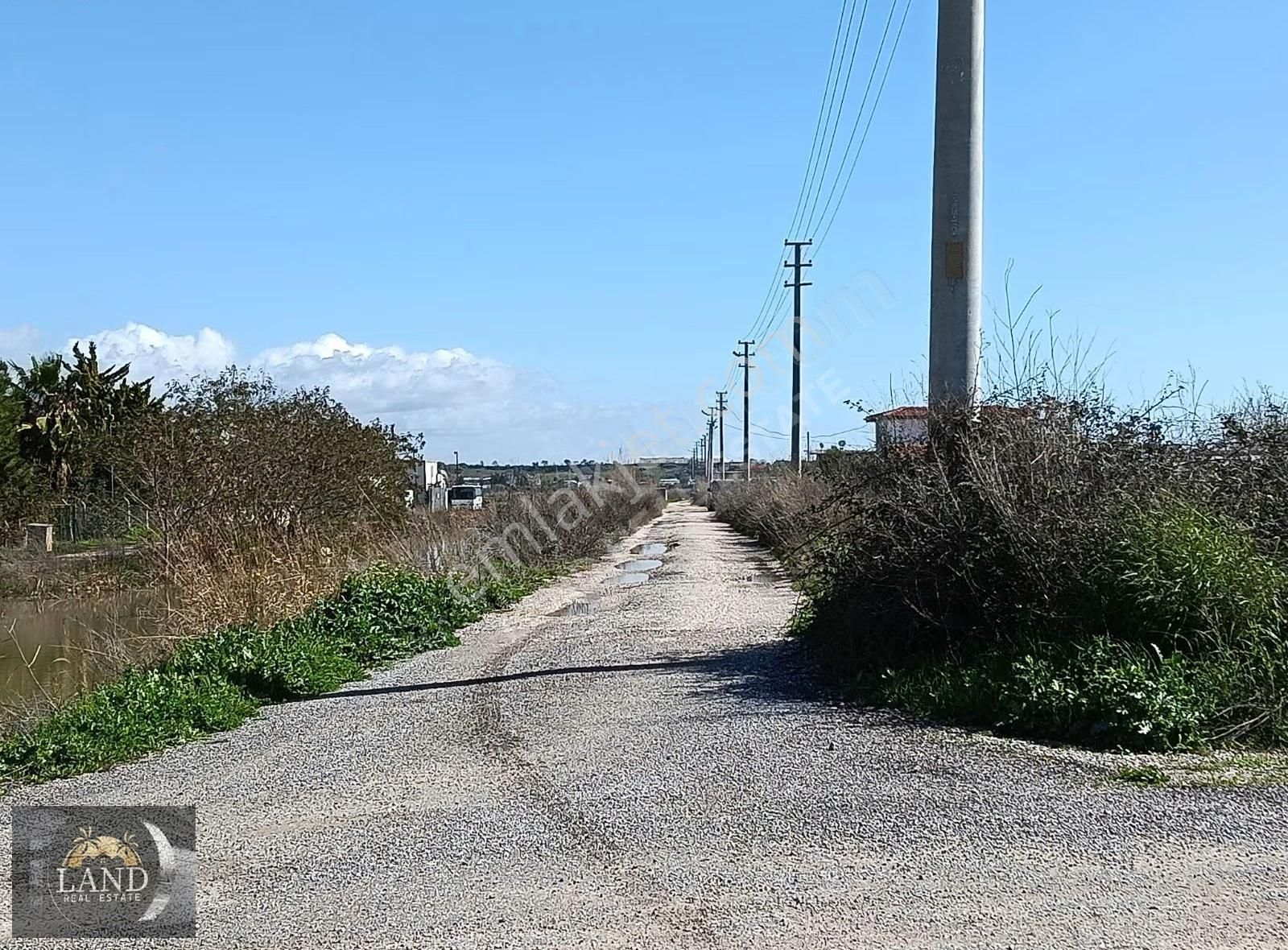 Ulualan'da Asfalt Cephe Fırsat Tarla - Görsel 17