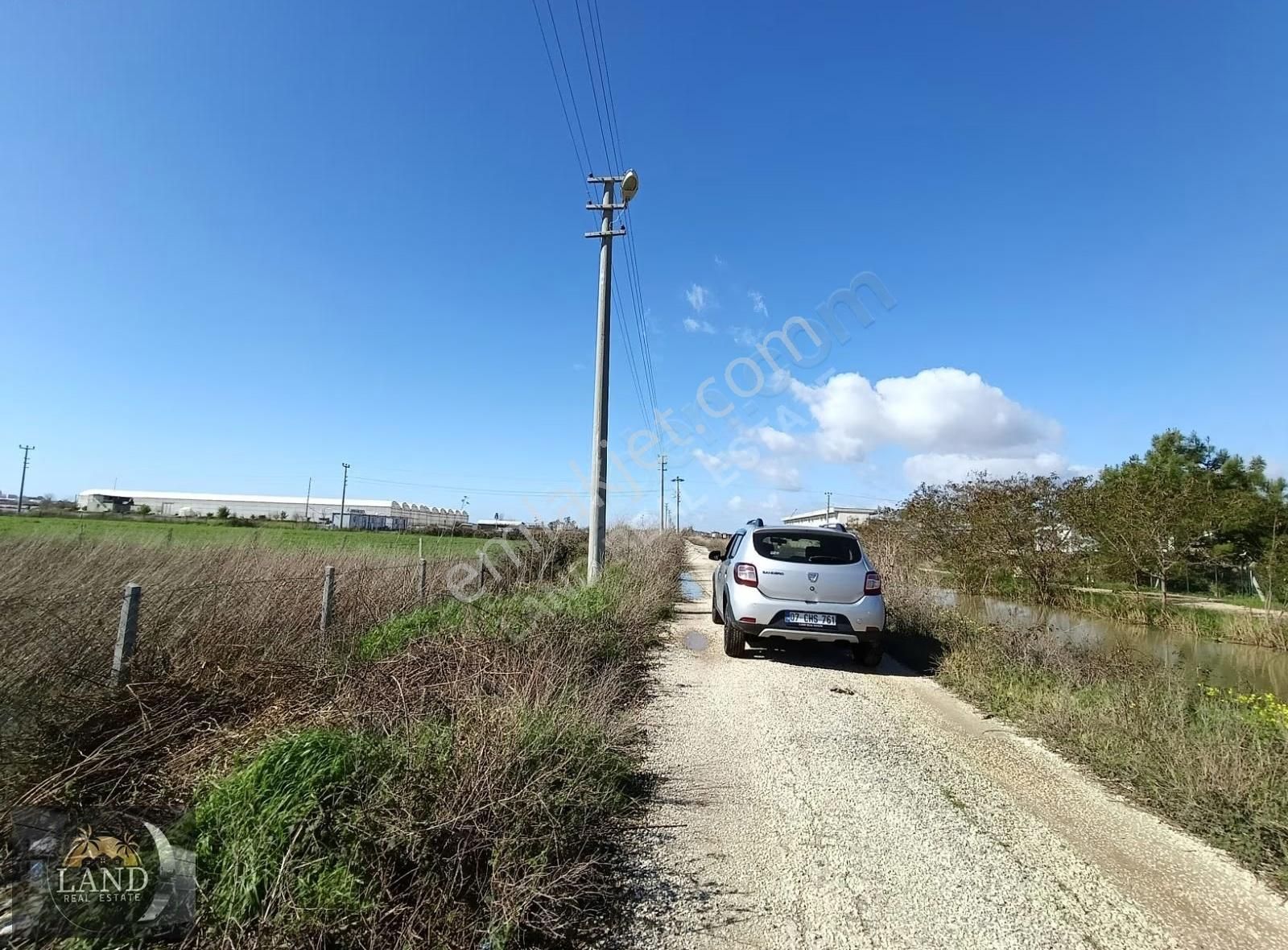 Ulualan'da Asfalt Cephe Fırsat Tarla - Görsel 8