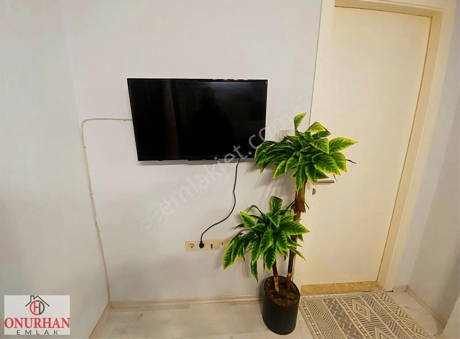 Onurhan Emlaktan İstikal De Kiralık 1+1 Apart - Görsel 5