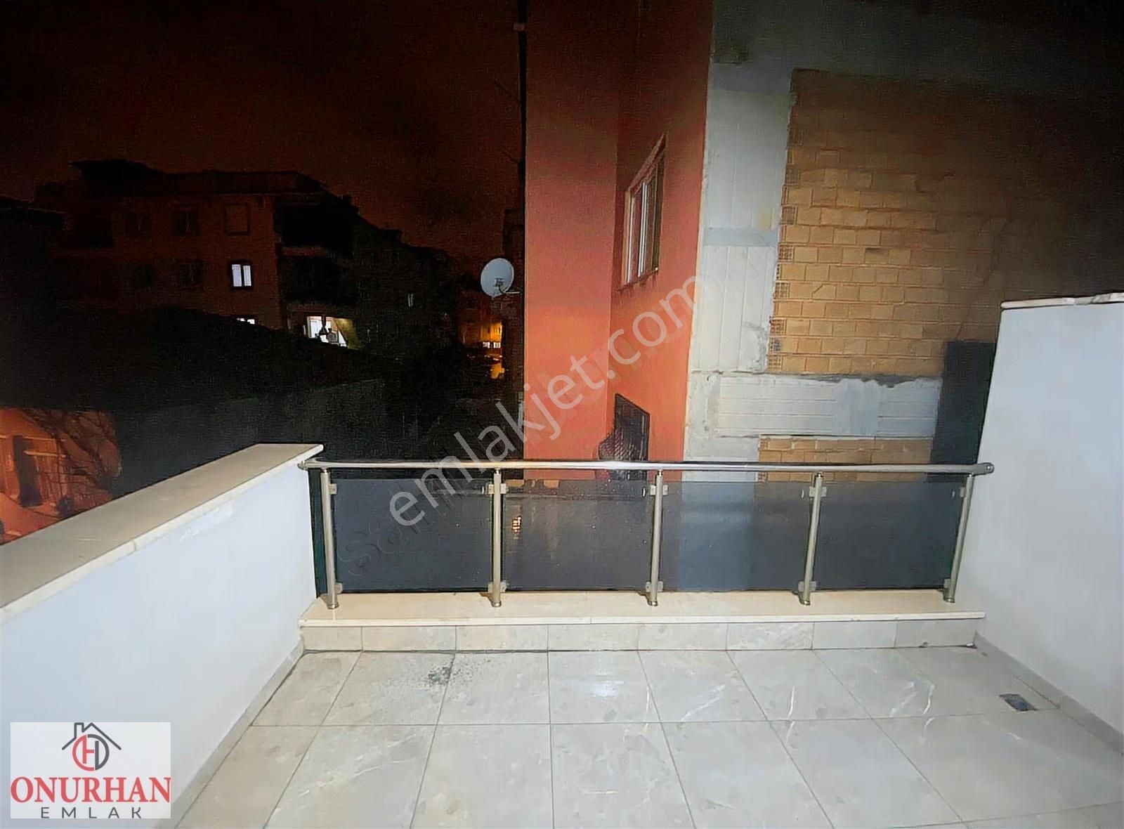 Onurhan Emlaktan İstikal De Kiralık 1+1 Apart - Görsel 2