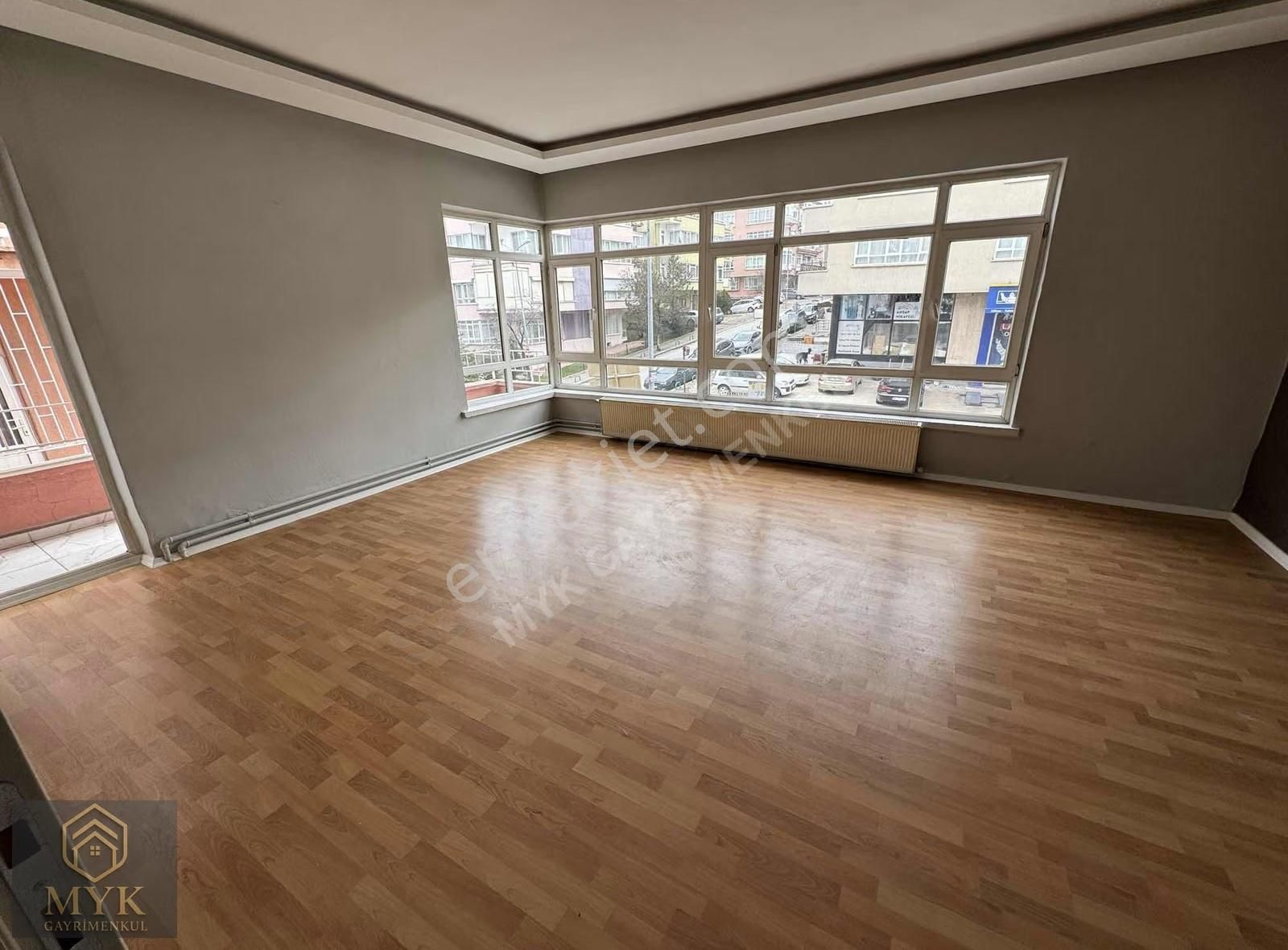 Çankaya Ayrancı'da Kiralık 1. Kat 3+1 Daire - Ful Yapılı - Görsel 3